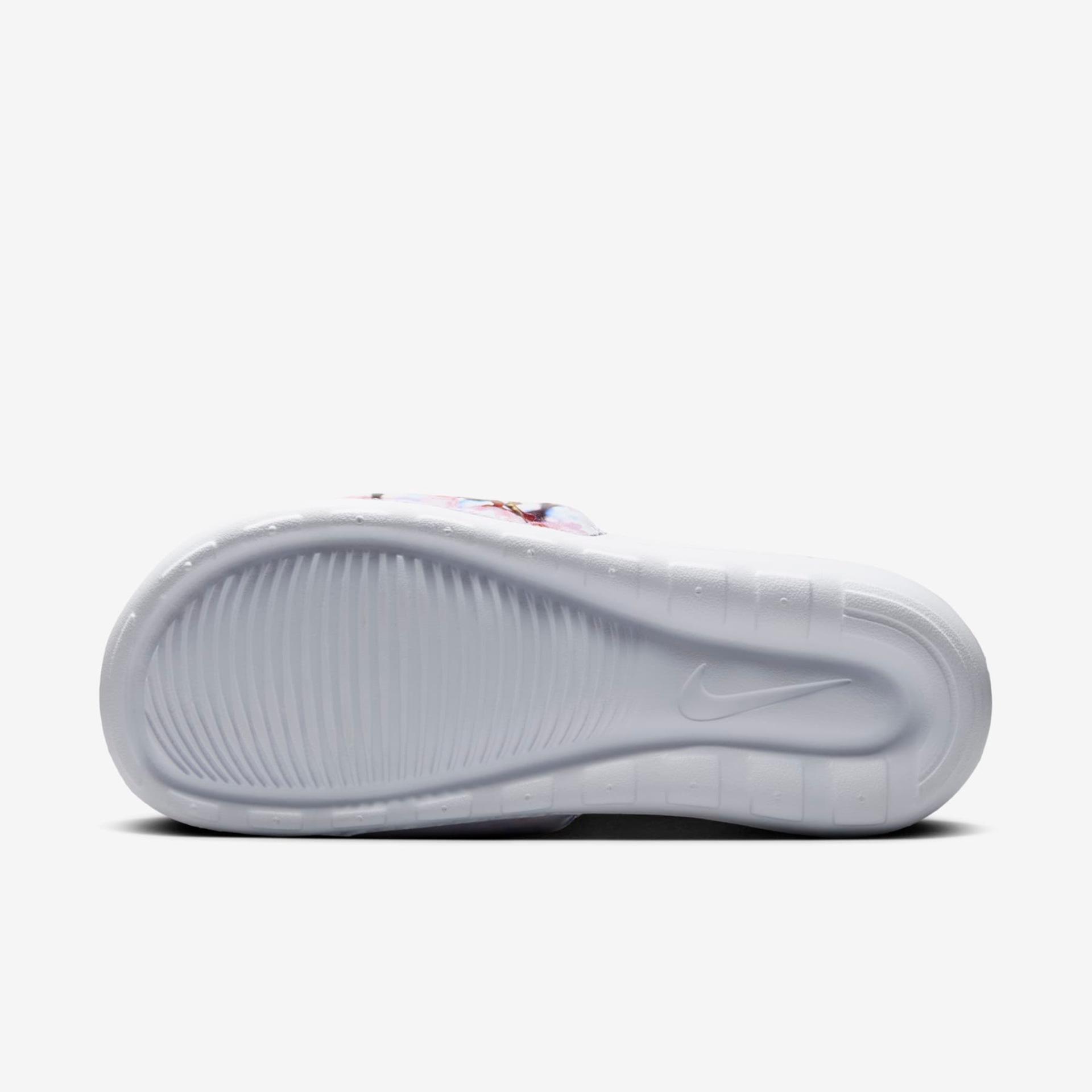 Chinelo Nike Victori One Feminino - Foto 2