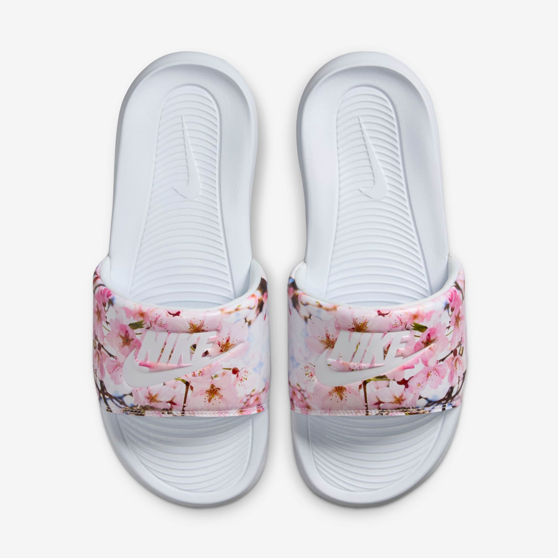 Chinelo Nike Victori One Feminino - Foto 5