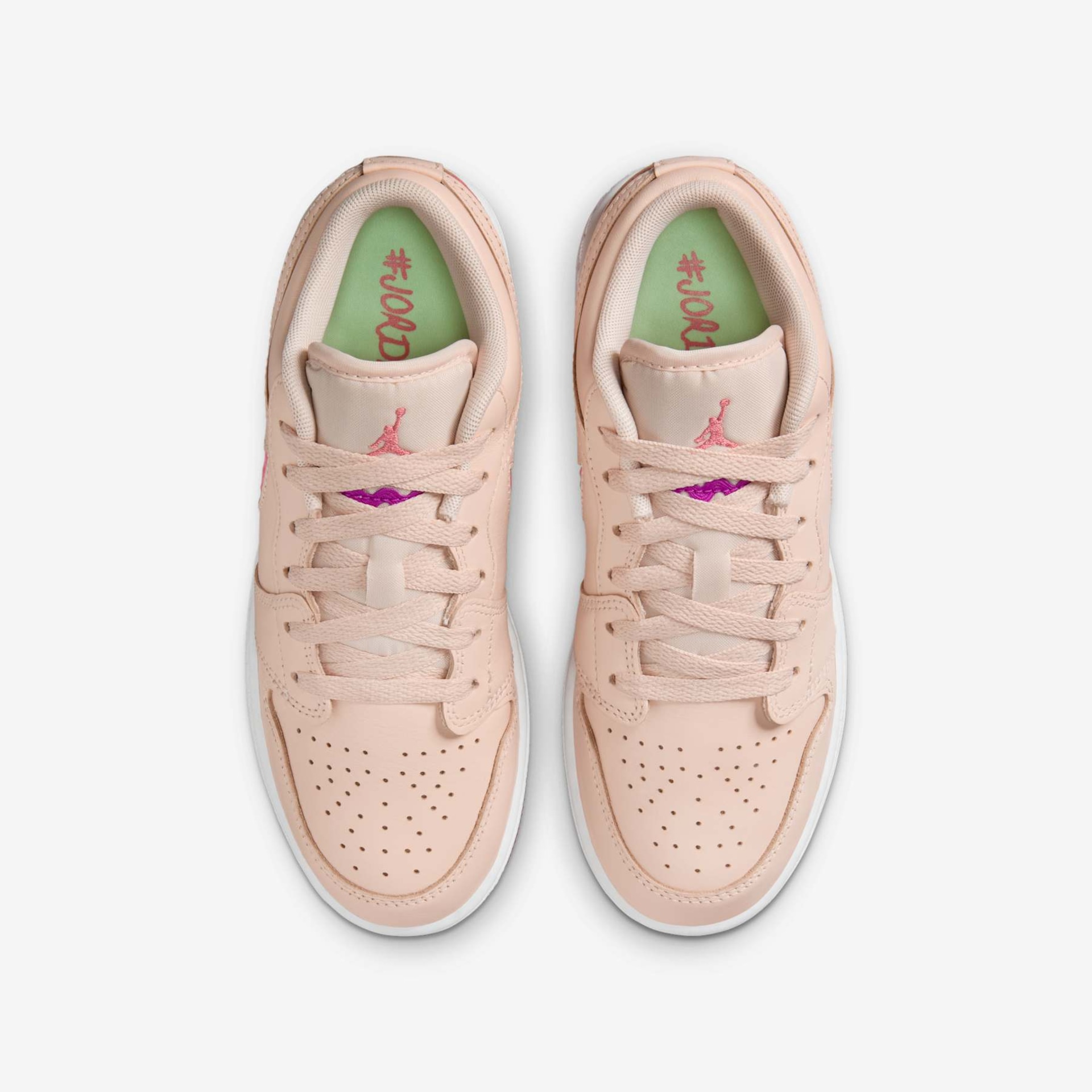 Tênis Air Jordan 1 Low SE Infantil - Foto 4