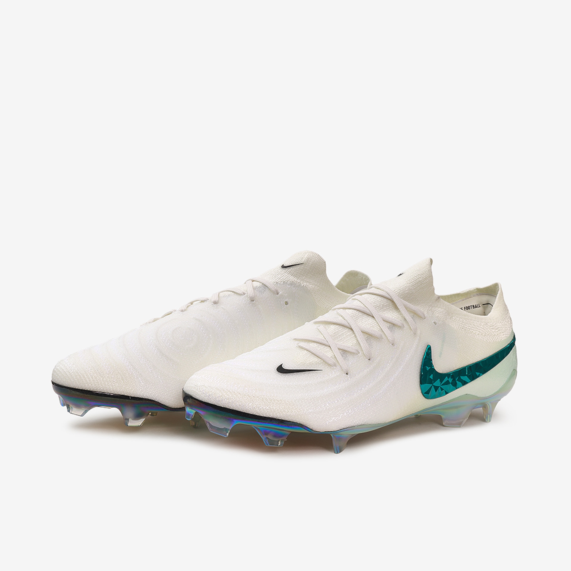 Chuteira Nike Phantom GX II Elite Campo - Foto 4