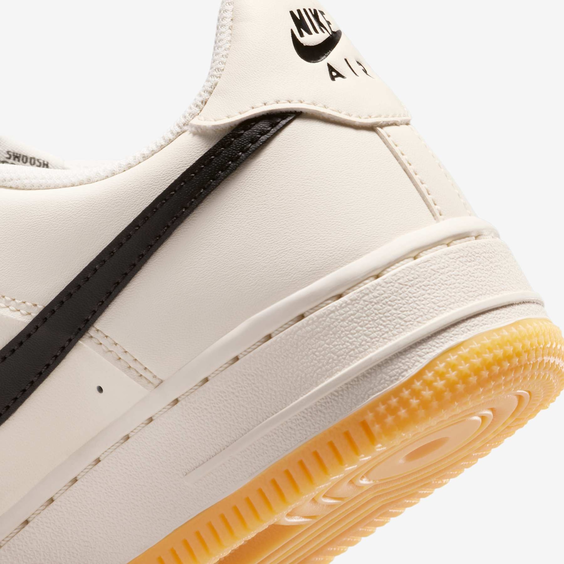 Tênis Nike Air Force 1 '07 LV8 Infantil - Foto 8