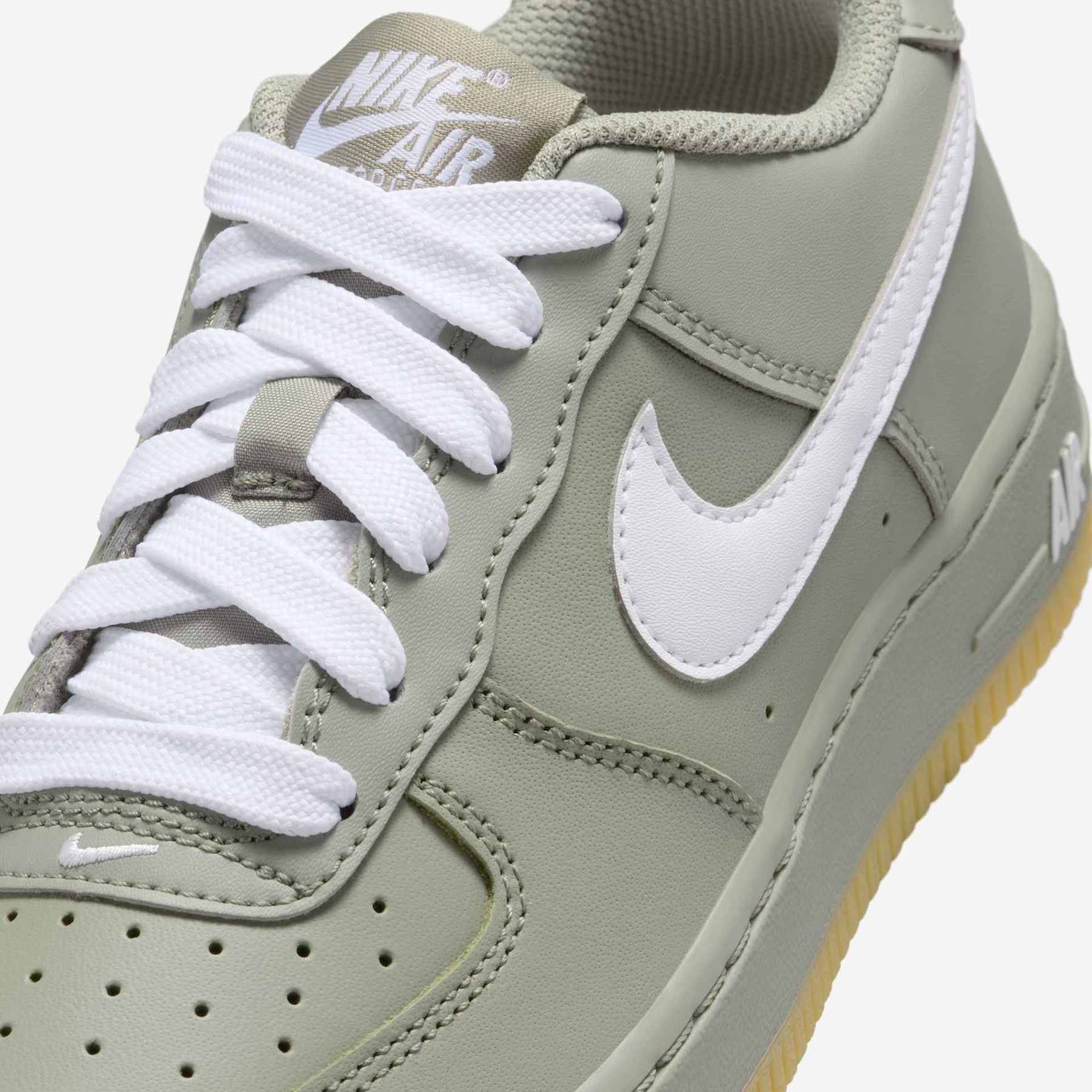 Tênis Nike Air Force 1 '07 LV8 Infantil - Foto 7