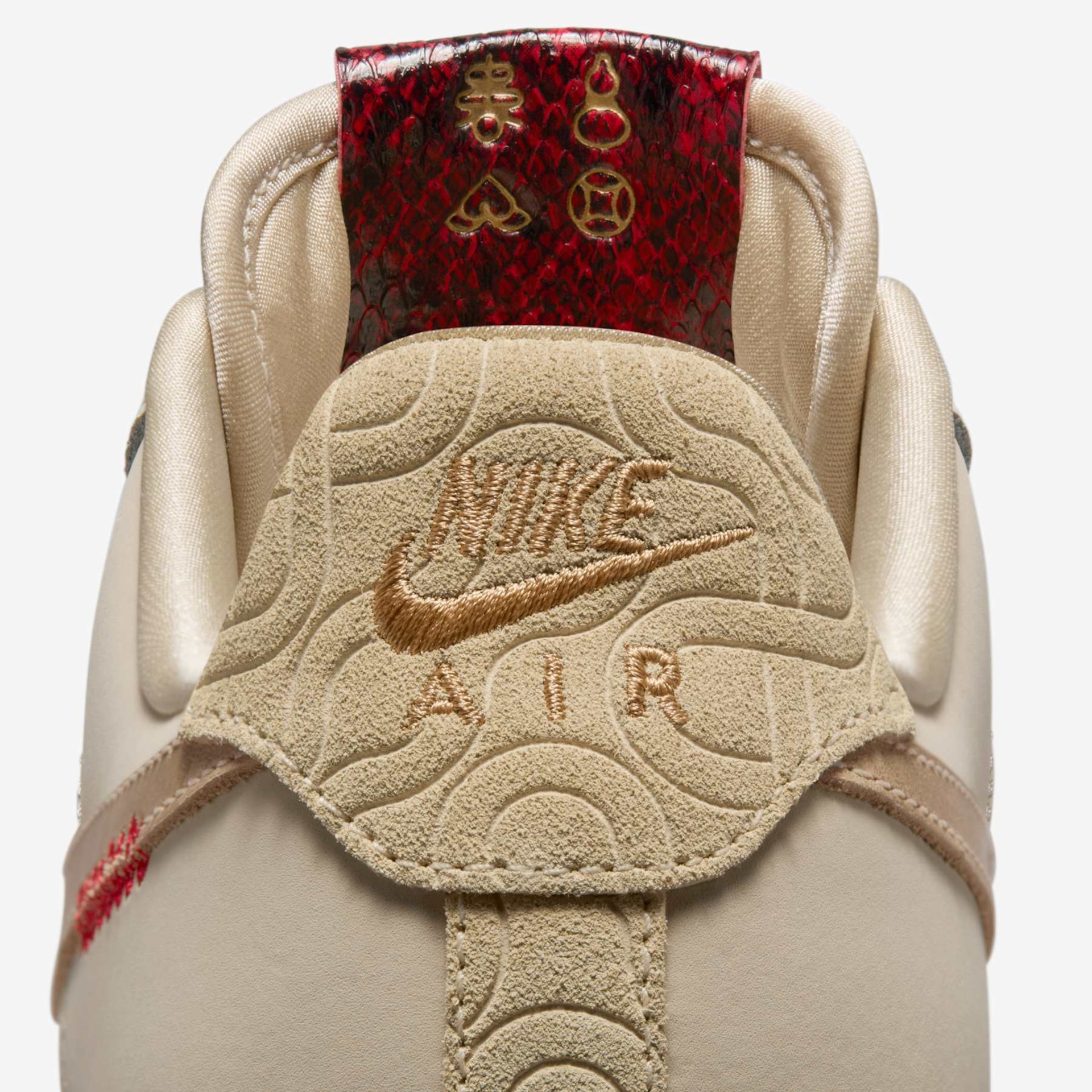 Tênis Nike Air Force 1 '07 LX Feminino - Foto 10