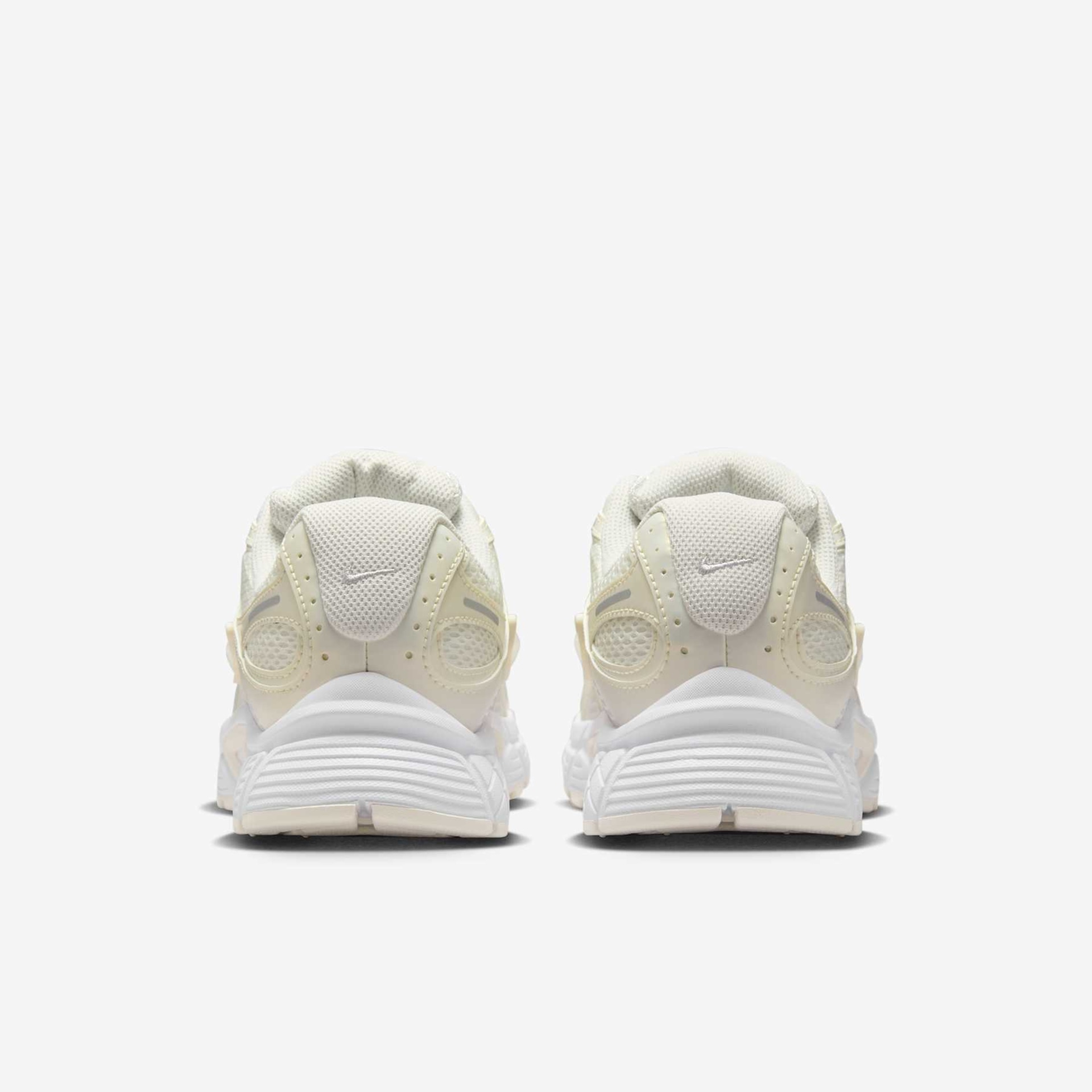 Tênis Nike V5 Runner Feminino - Foto 6
