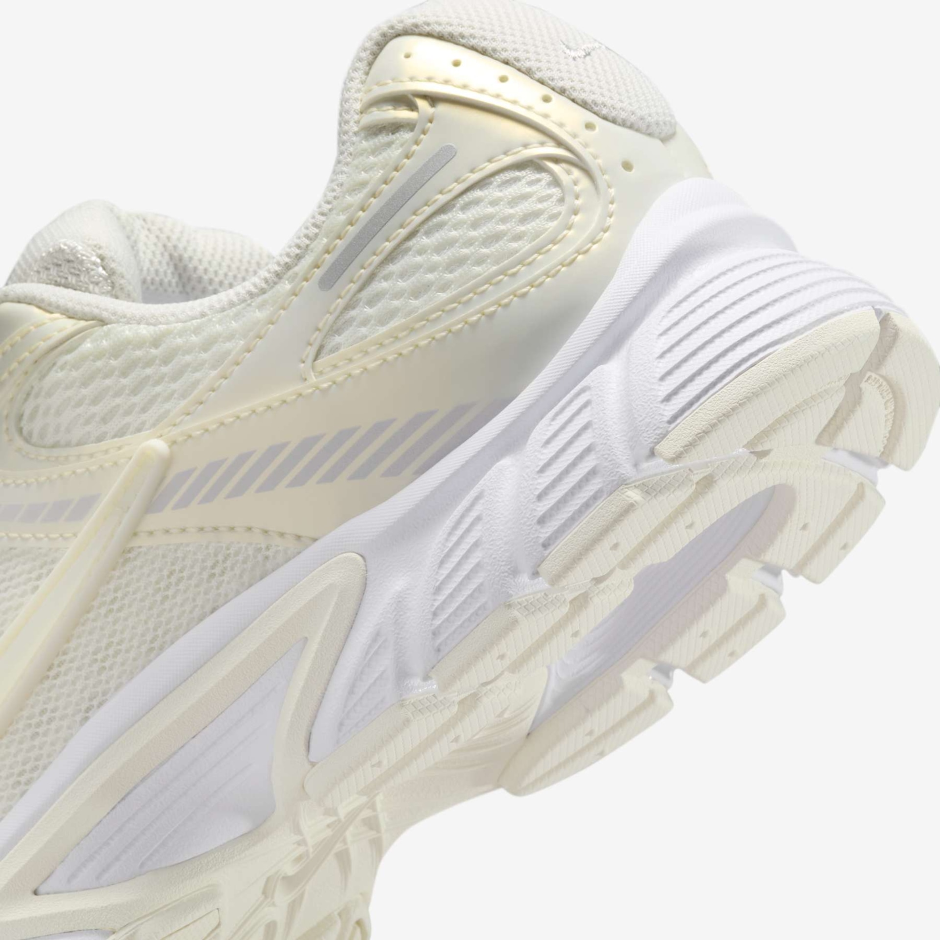 Tênis Nike V5 Runner Feminino - Foto 8