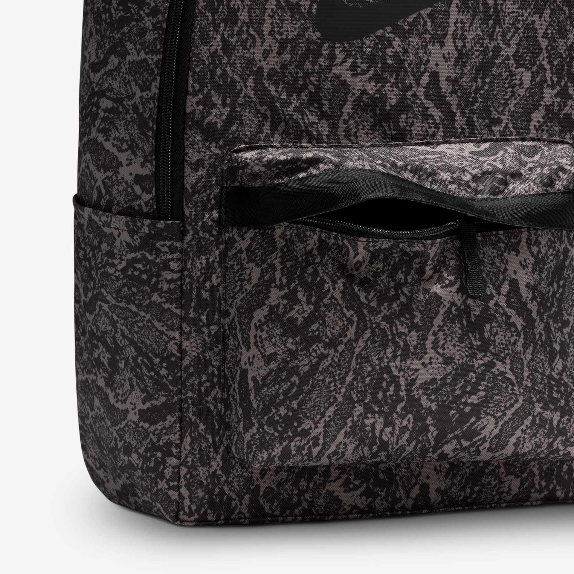 Mochila Nike Heritage Unissex - Foto 5