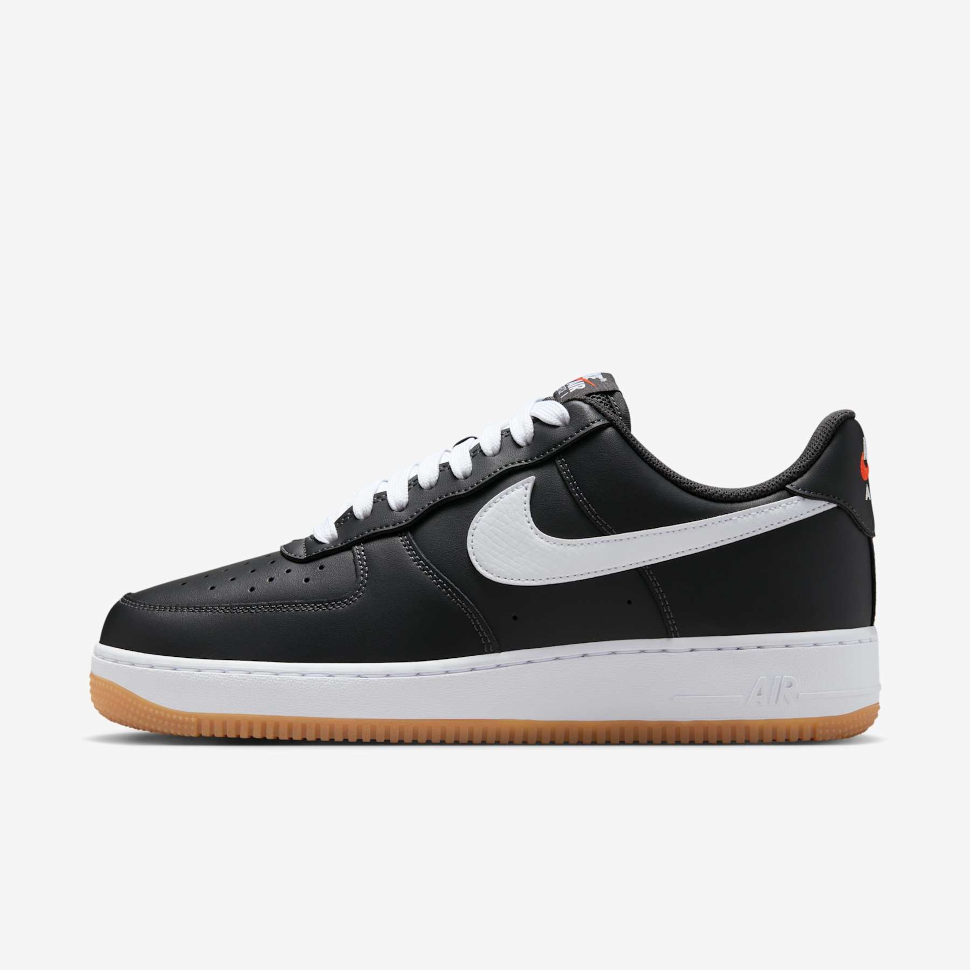 Tênis Nike Air Force 1 '07 LV8 Essencial Masculino - Foto 1