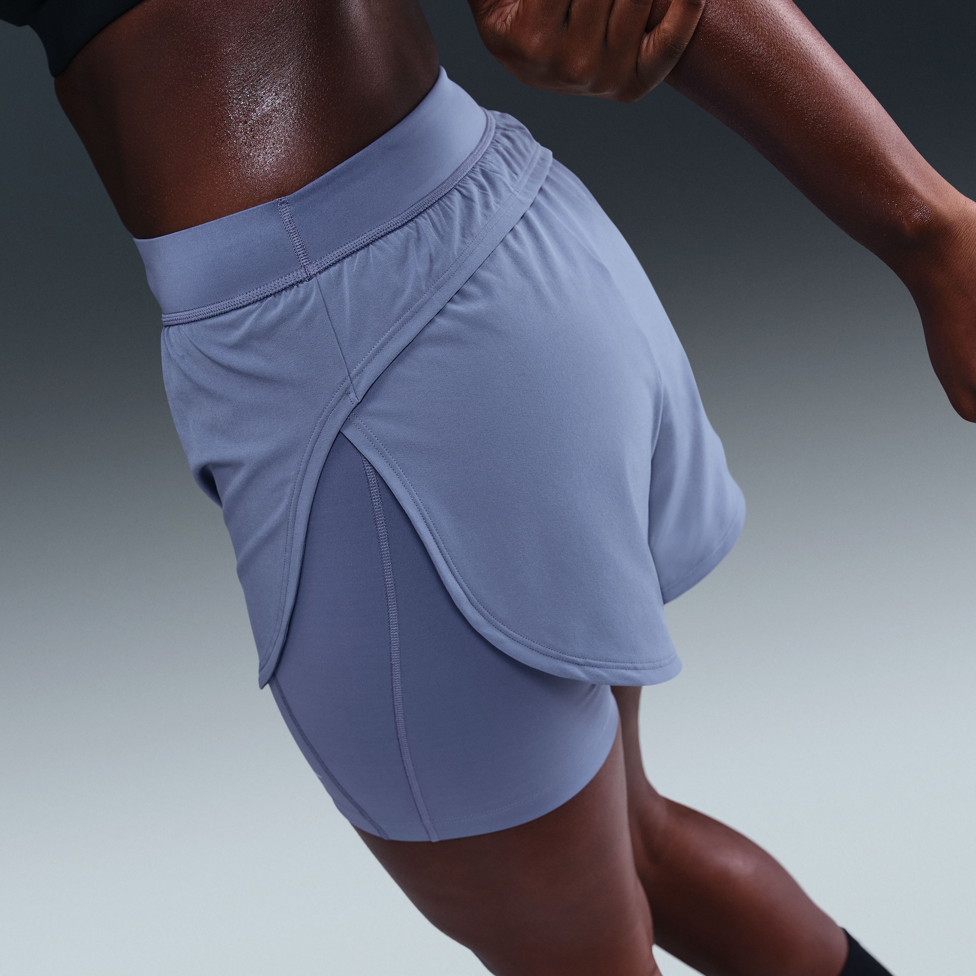 Shorts Dri-FIT Nike Universa 2IN1 Feminino - Foto 5