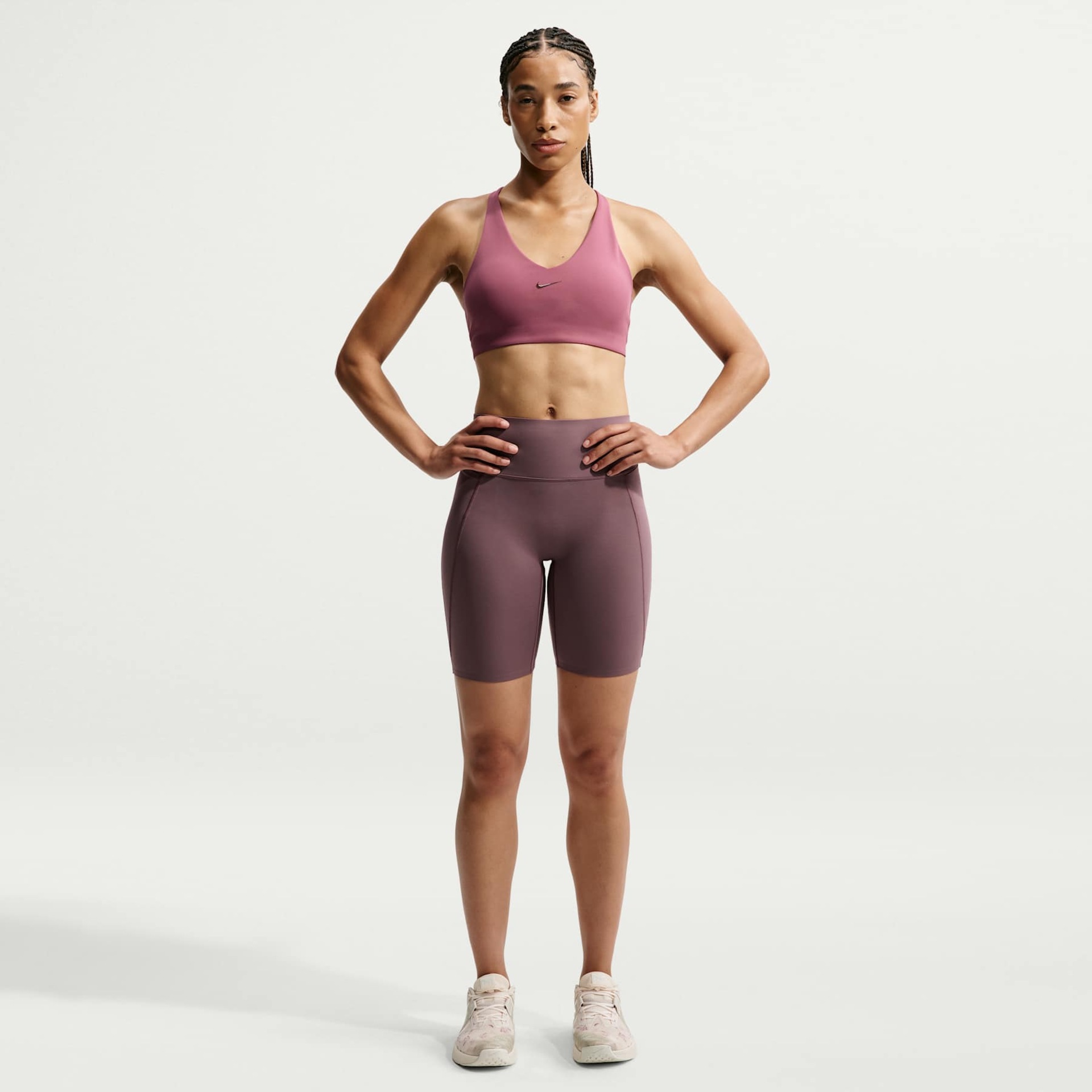 Top Nike Universa Feminino - Foto 4