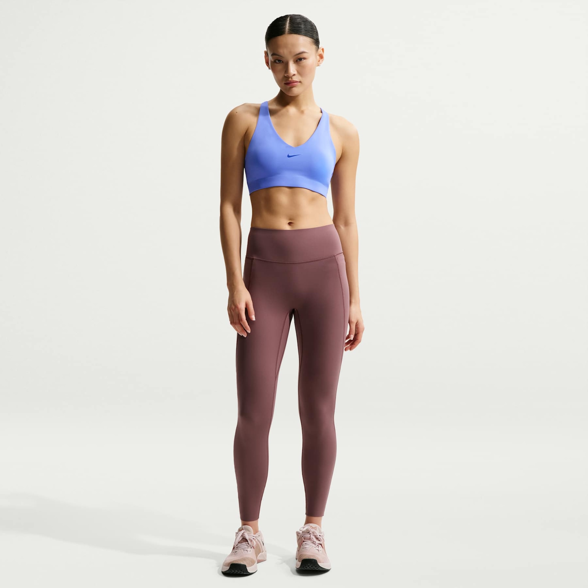 Top Nike Universa Feminino - Foto 4