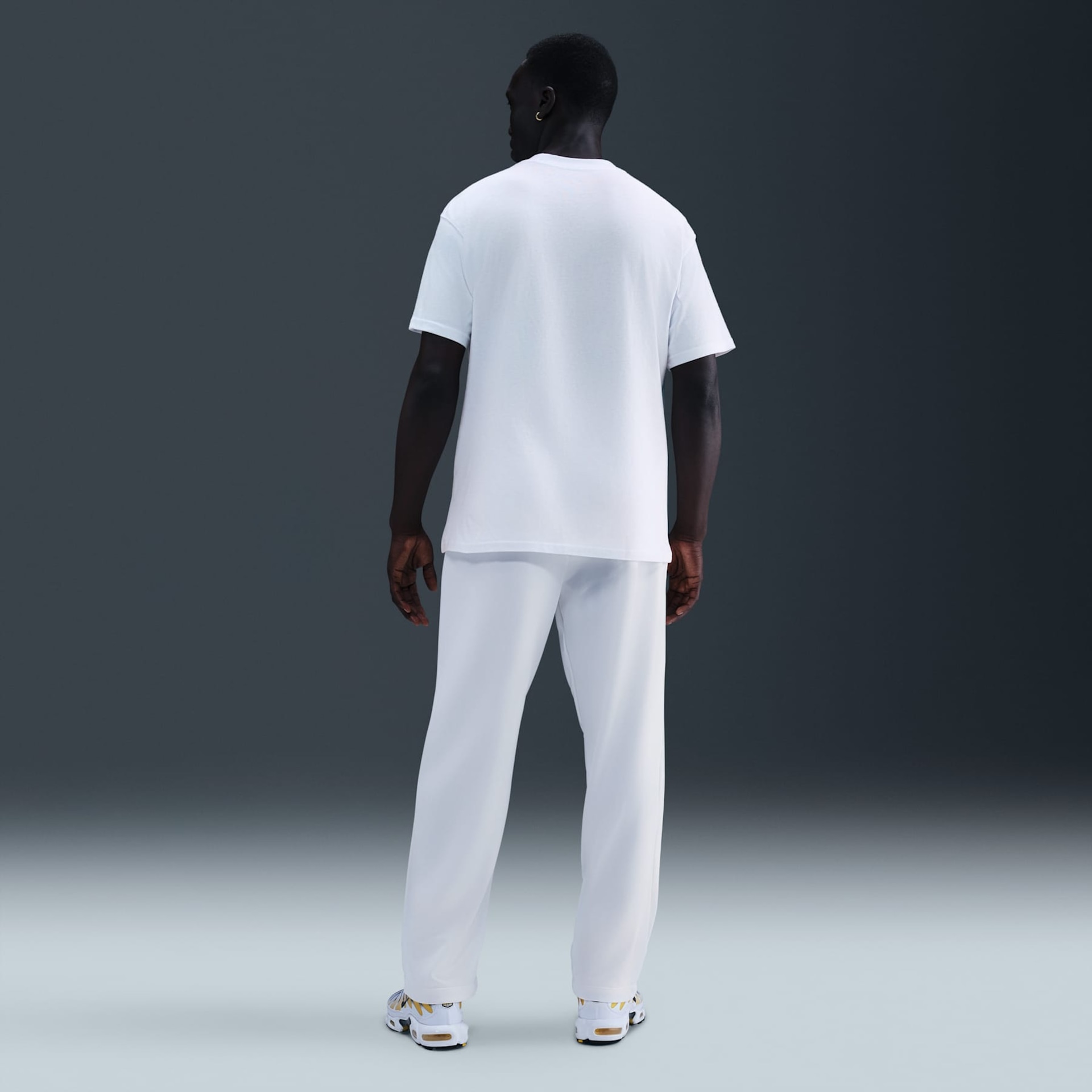 Camiseta Nike Sportswear M90 Nike Air Masculina - Foto 5