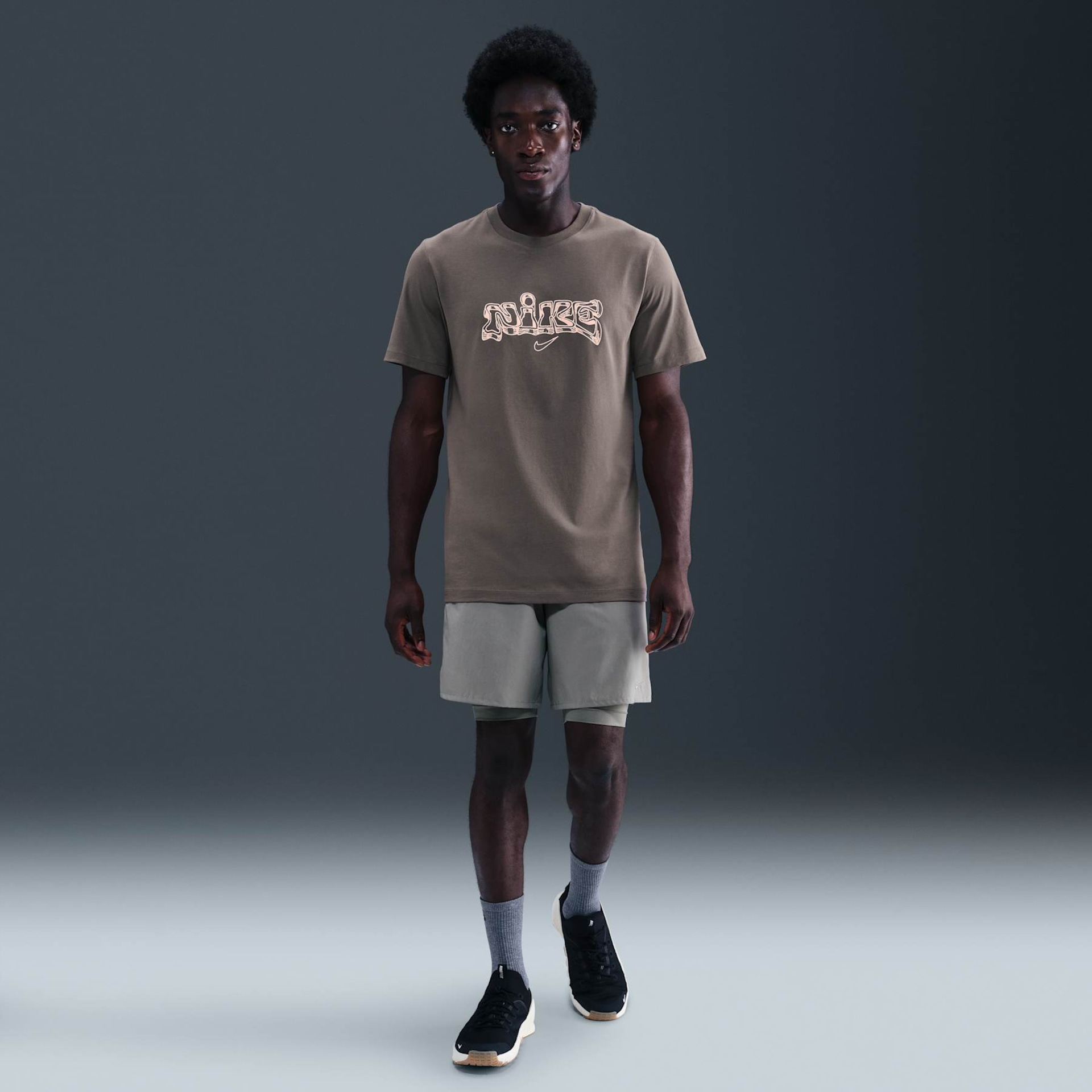 Camiseta Nike Fitness Masculina - Foto 4