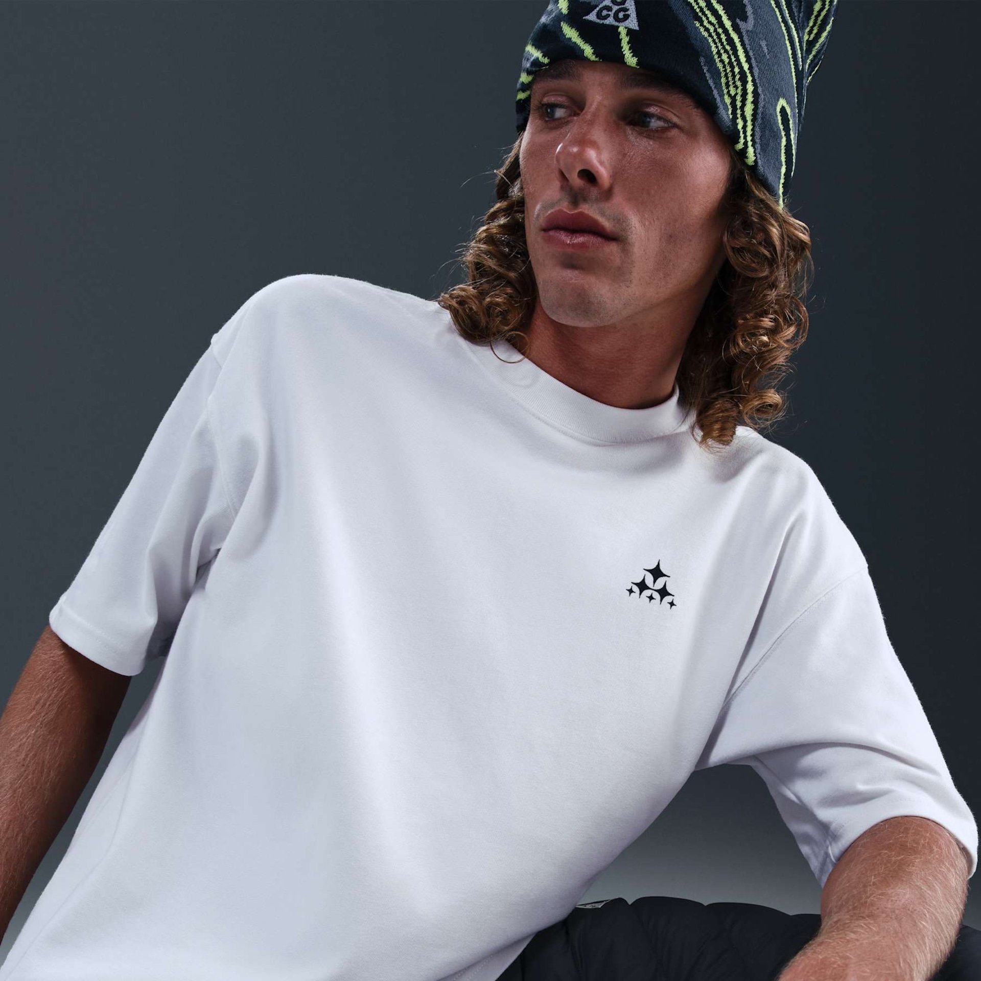 Camiseta Nike ACG Mystery Lights Masculina - Foto 3