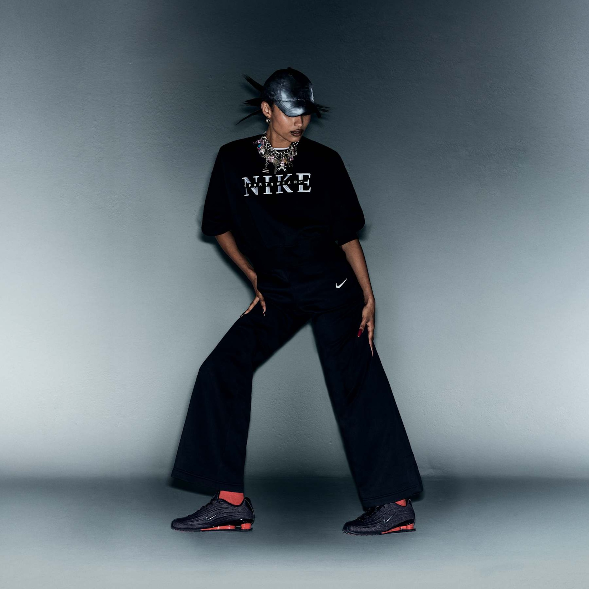 Tênis Nike Shox Z Feminino - Foto 9