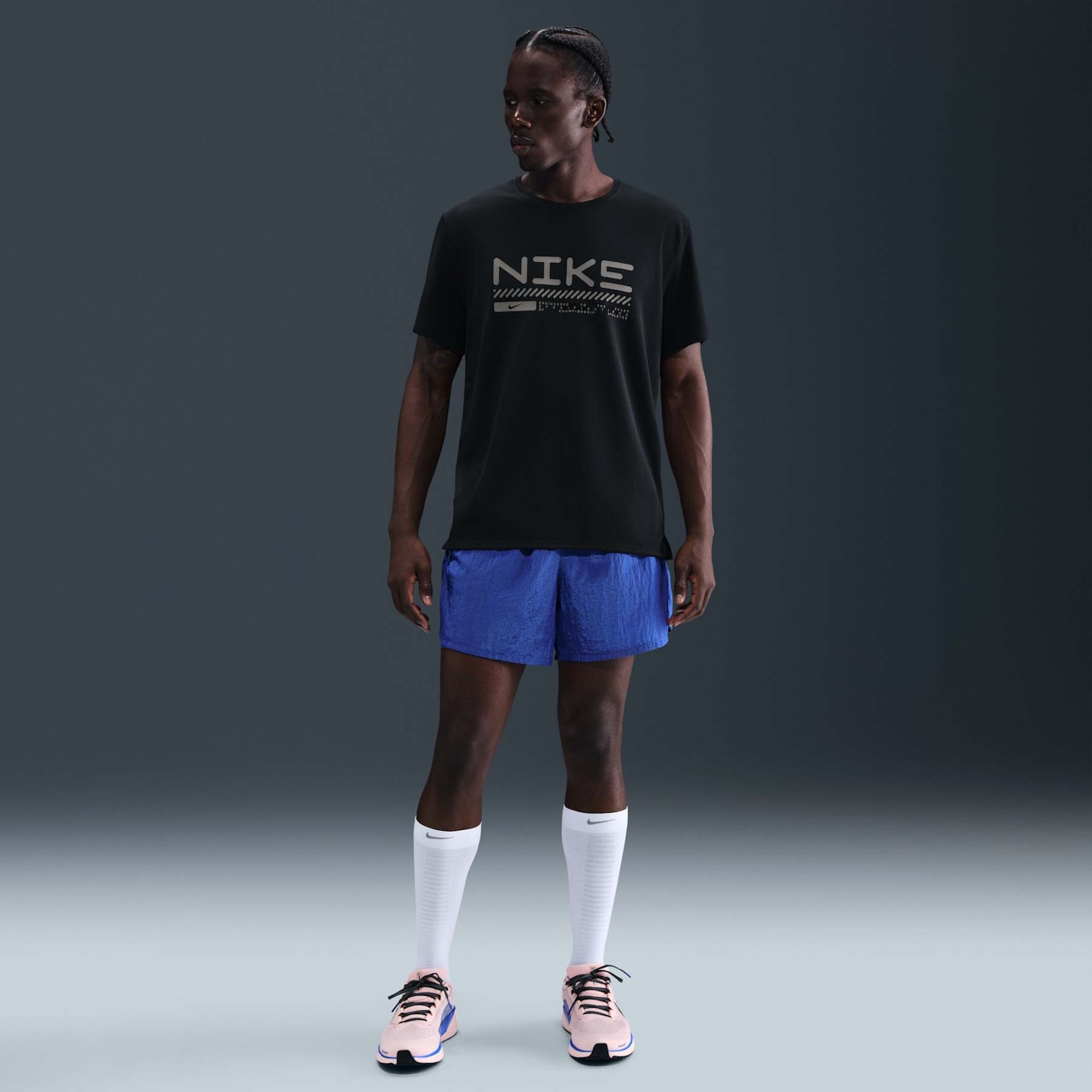 Camiseta Nike Winter Miler Masculina - Foto 4