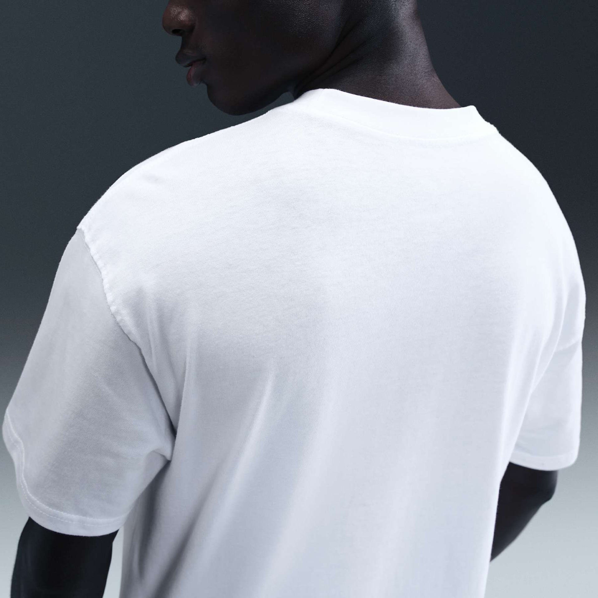 Camiseta Nike Sportswear M90 Masculina - Foto 2