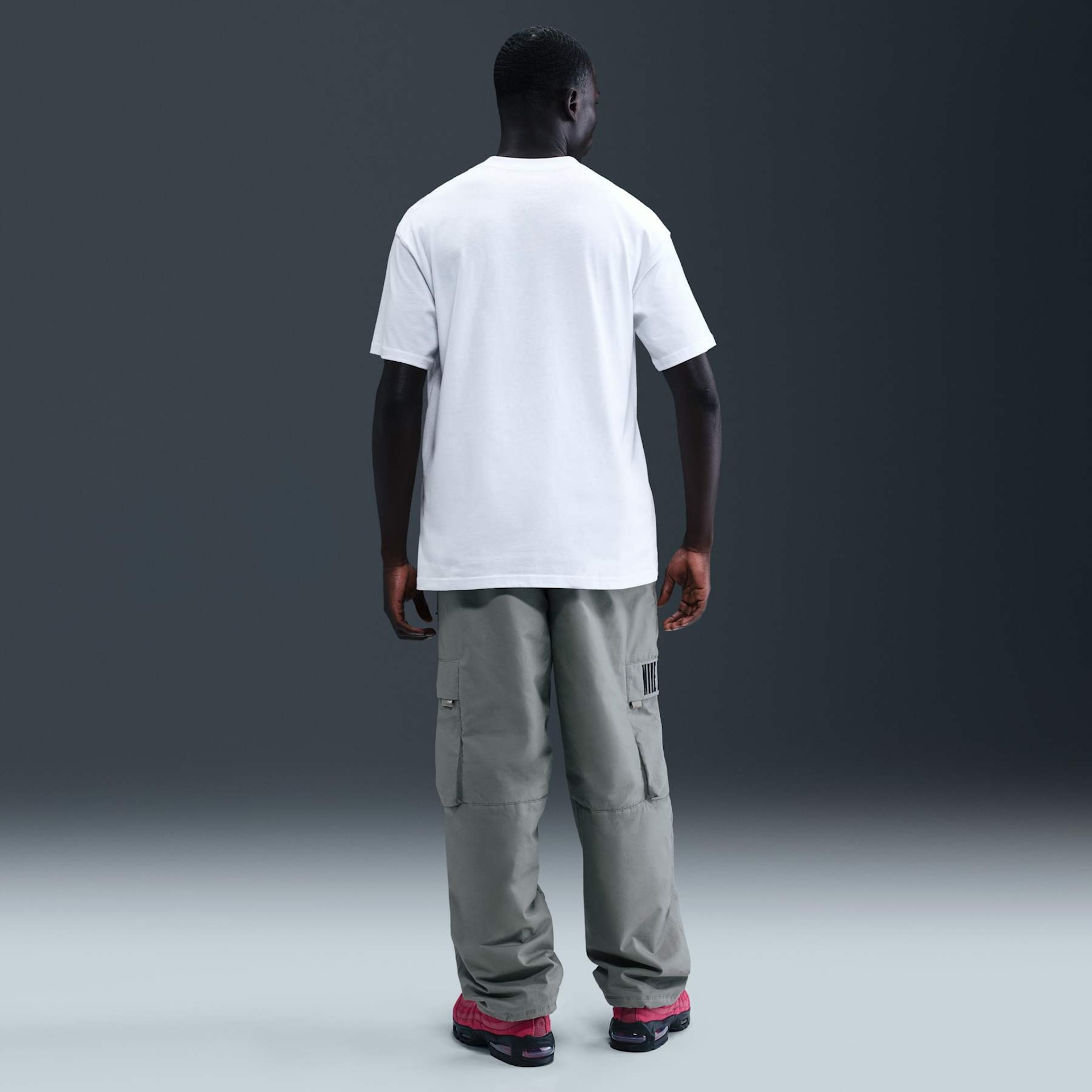 Camiseta Nike Sportswear M90 Masculina - Foto 5