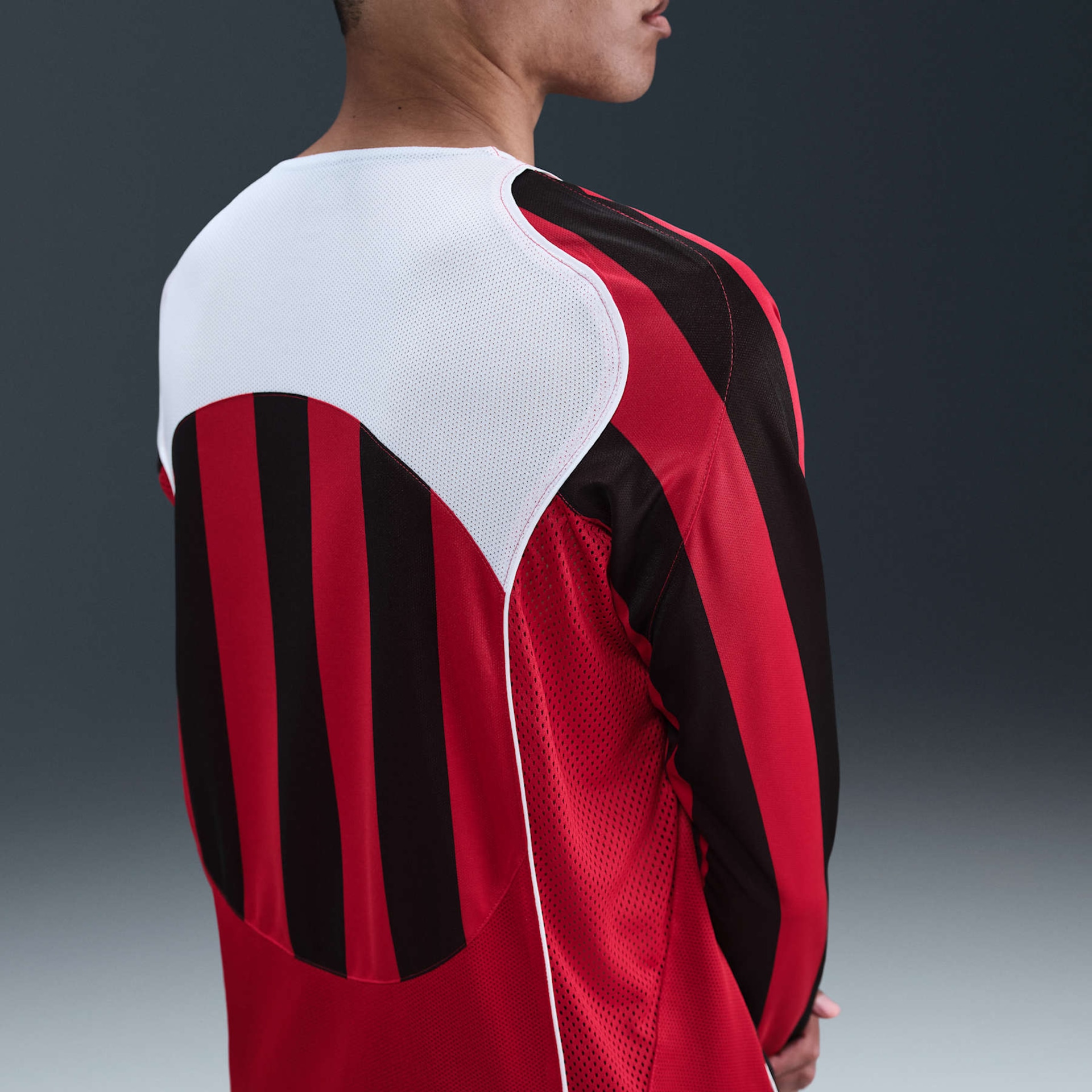 Camiseta Manga Longa Total 90 Nike Energy Masculina - Foto 2