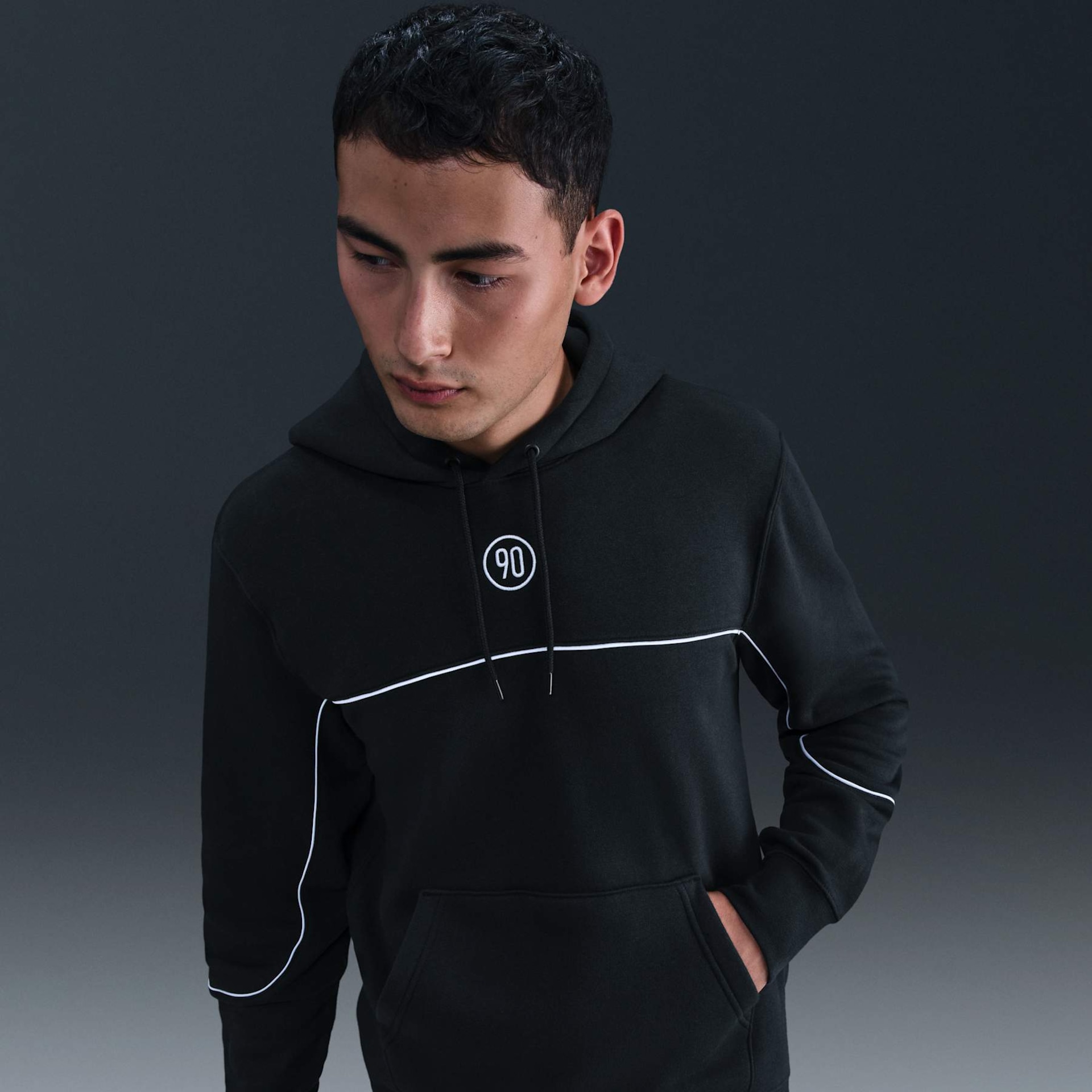 Imagem principal de Blusão Nike Club Total 90 Masculino