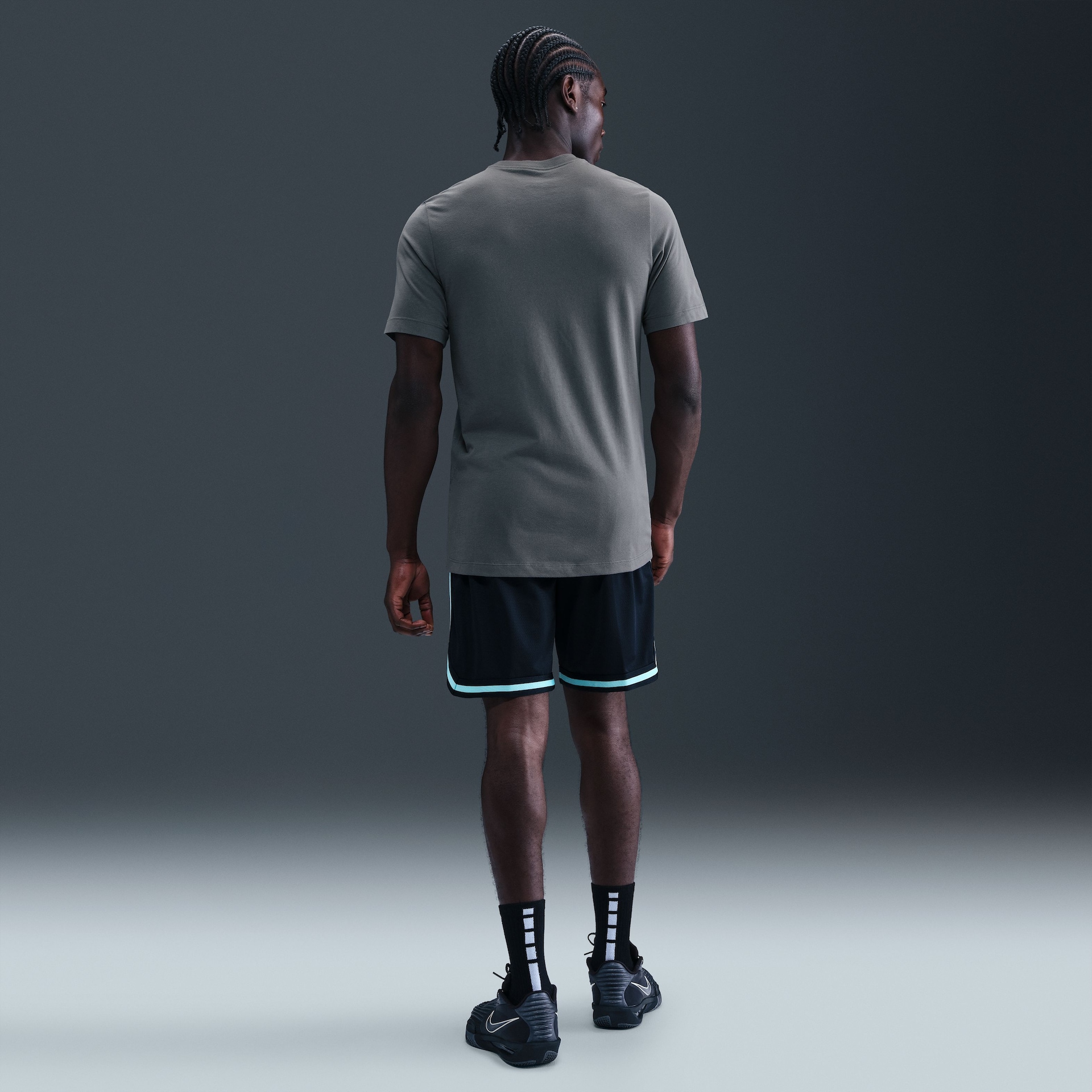 Camiseta Dri-FIT Nike Icon Masculina - Foto 4