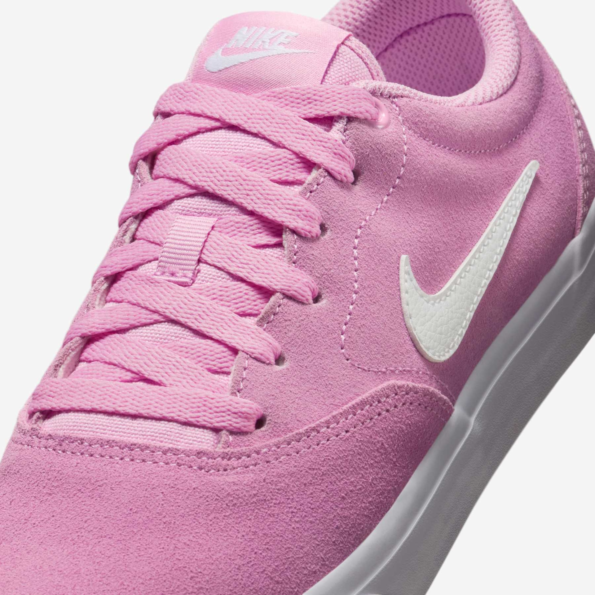 Tênis Nike Charge Suede Feminino - Foto 7