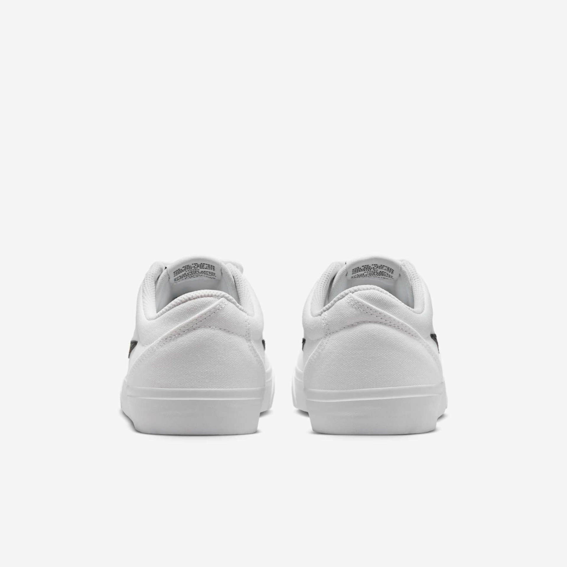 Tênis Nike Charge Canvas Feminino - Foto 6