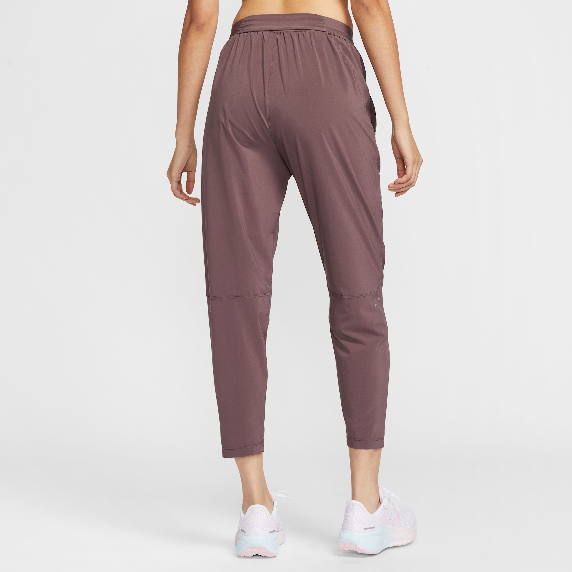 Calça Dri-FIT Nike Tempo Feminina - Foto 2