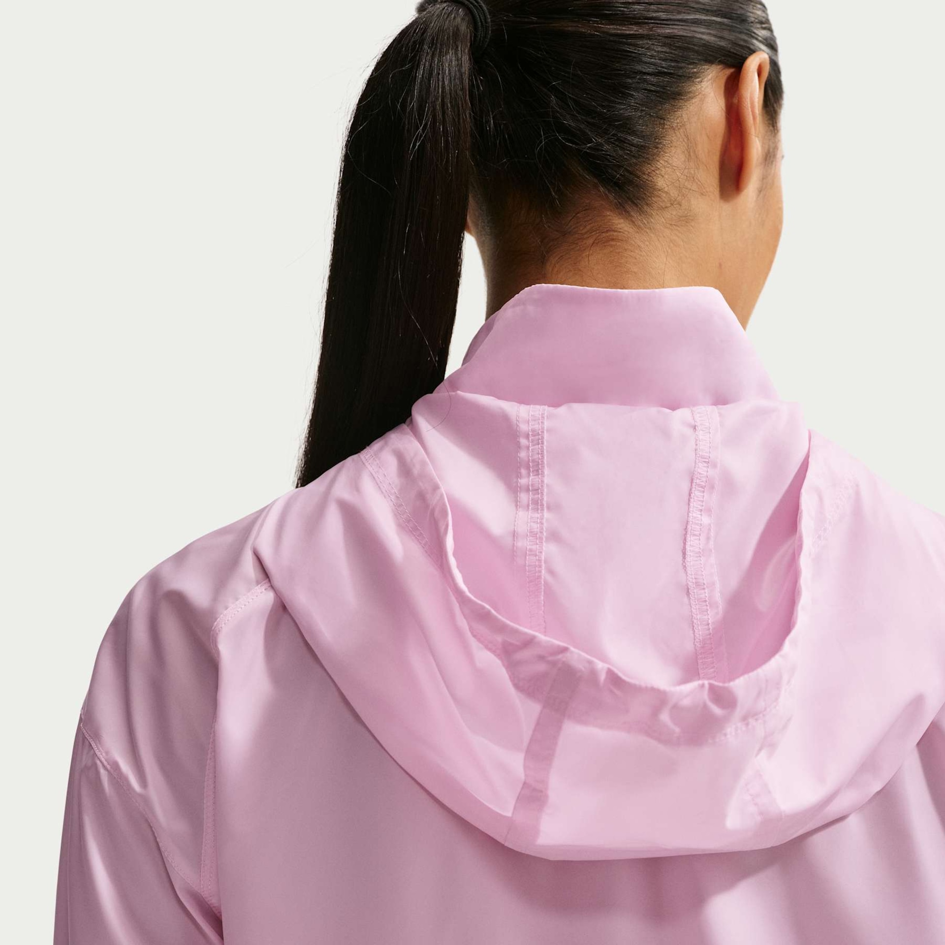 Jaqueta Nike Tempo Repel Feminina - Foto 2