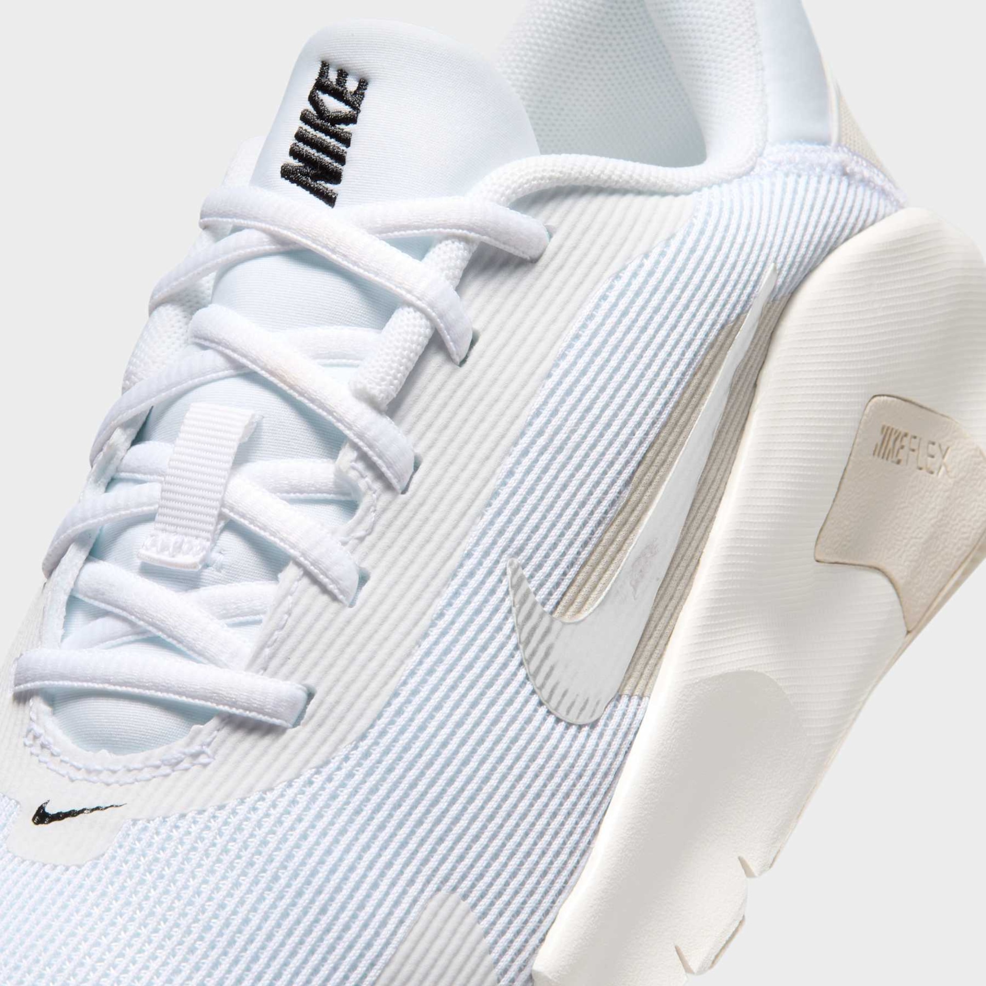 Tênis Nike Flex Train Feminino - Foto 7