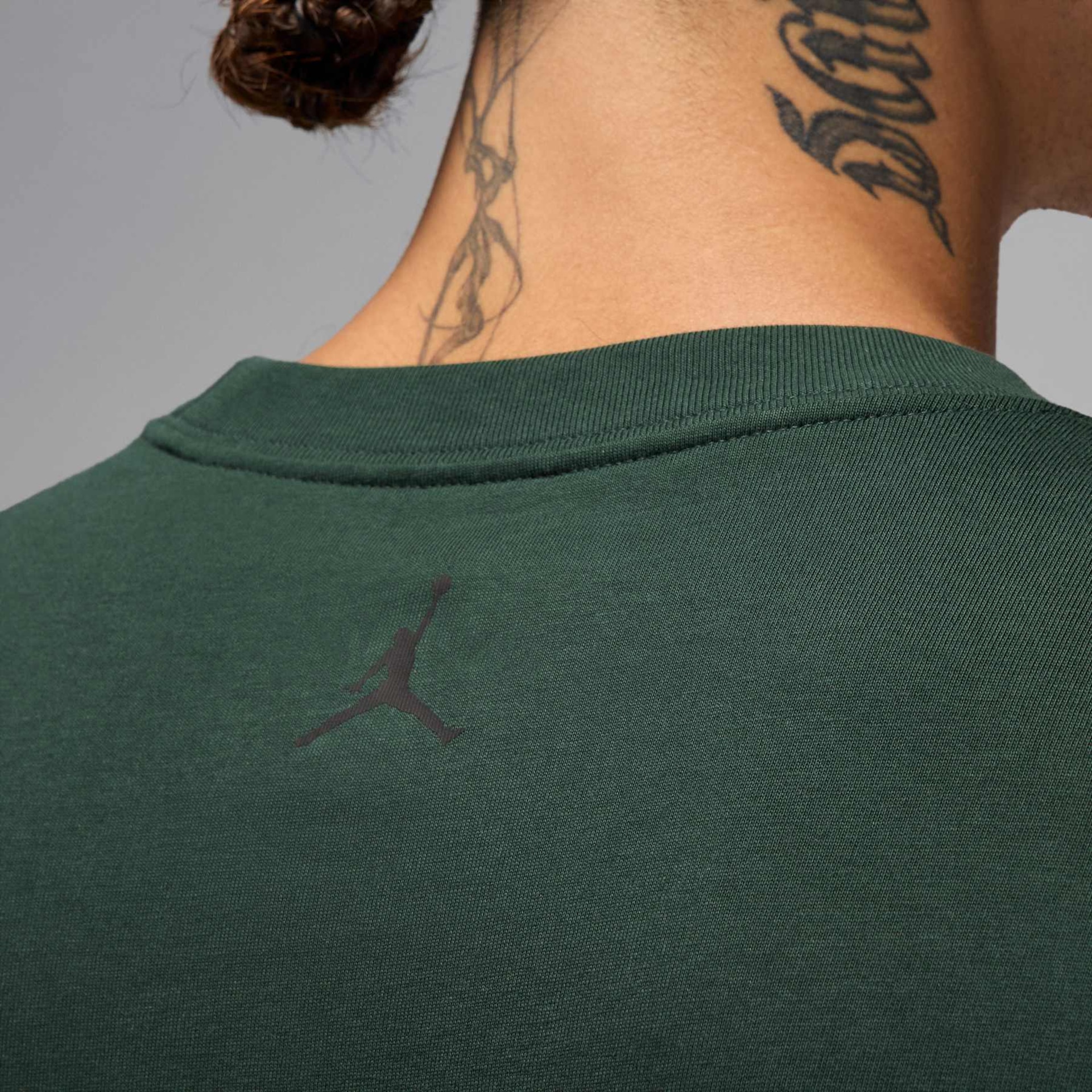 Camiseta Jordan Brooklyn Holiday Masculina - Foto 5