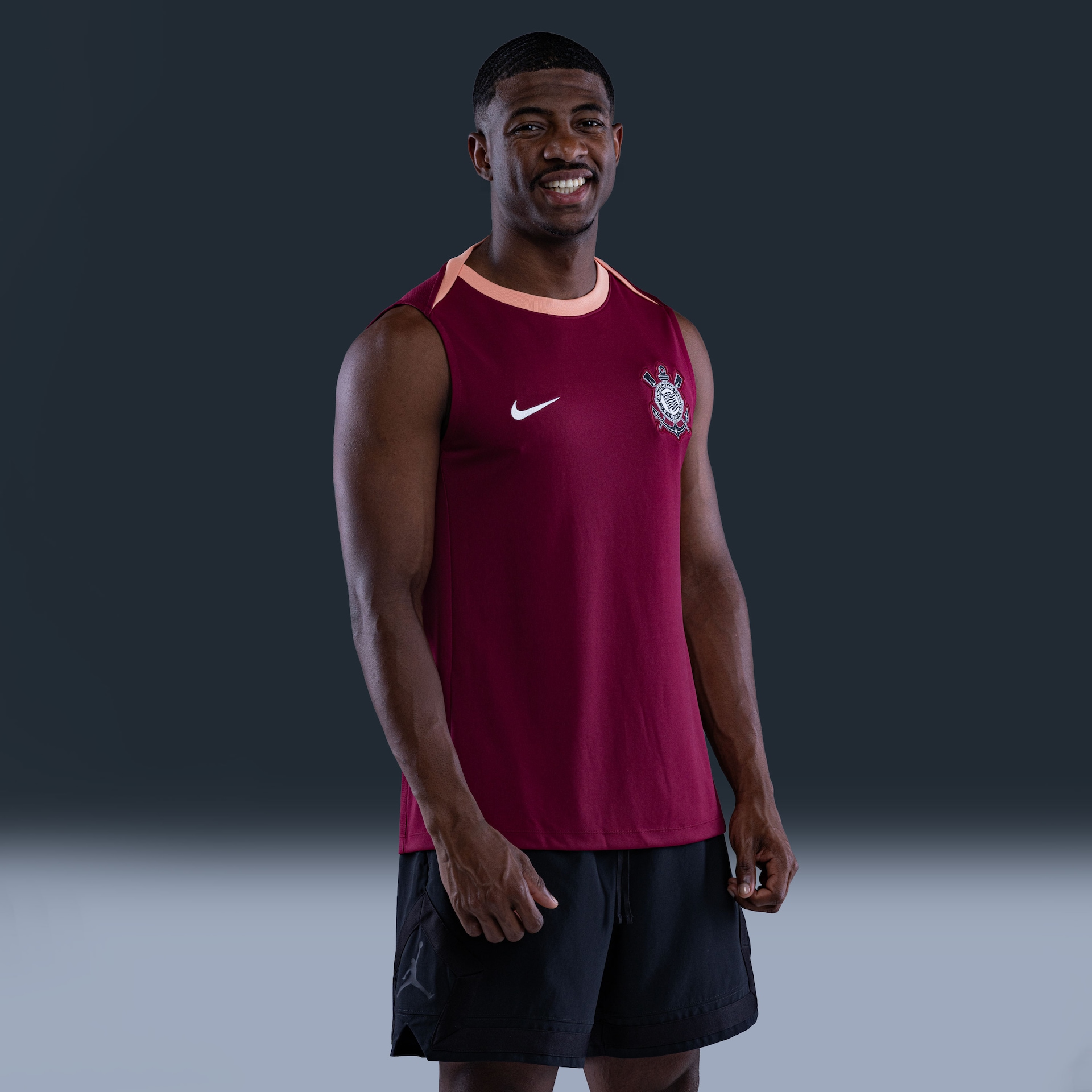 Imagem principal de Regata Corinthians Nike 2026 Treino Masculina