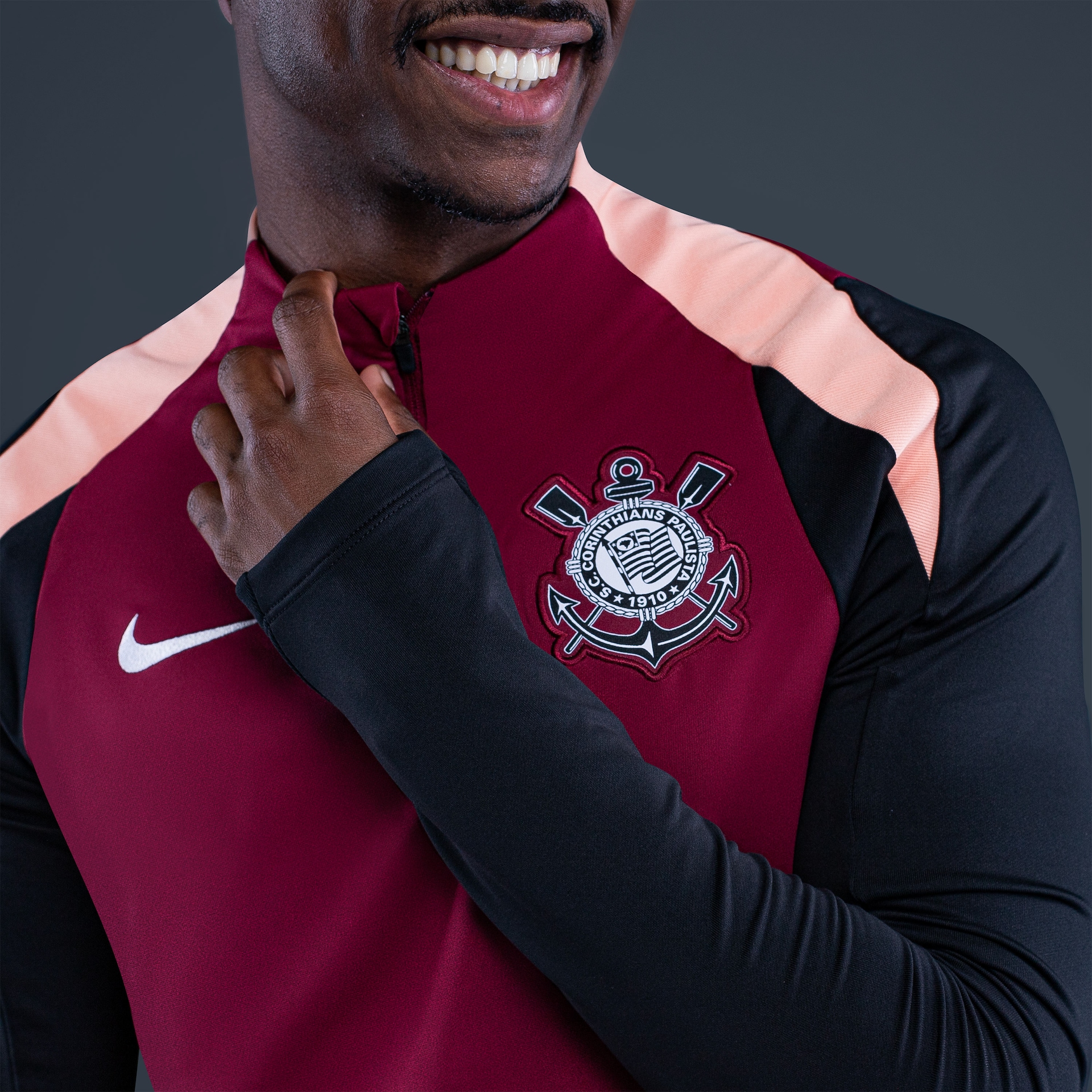 Camisa Corinthians Manga Longa Nike Strike 2026 Treino Masculina - Foto 9