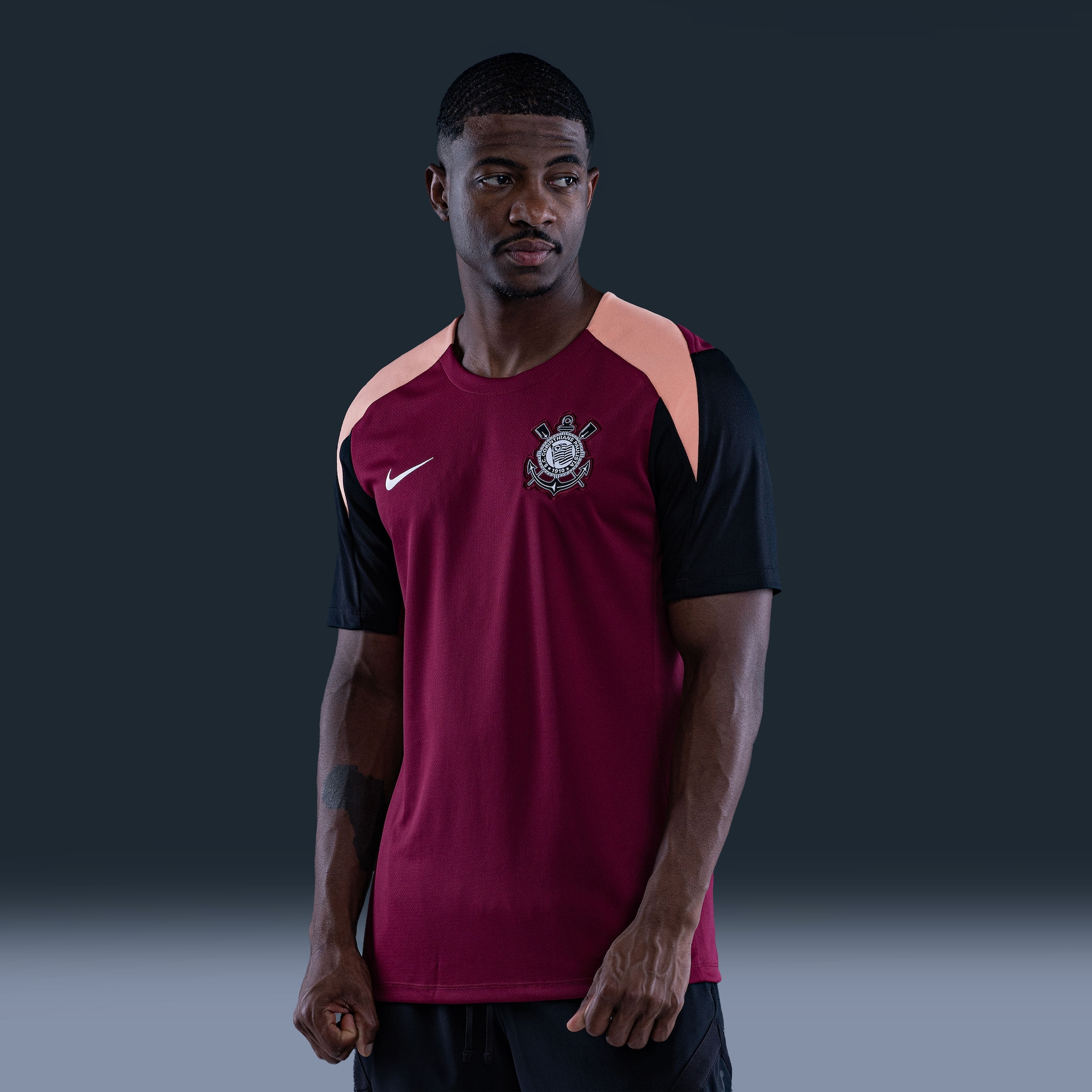 Imagem principal de Camiseta Corinthians Nike Strike Treino Masculina