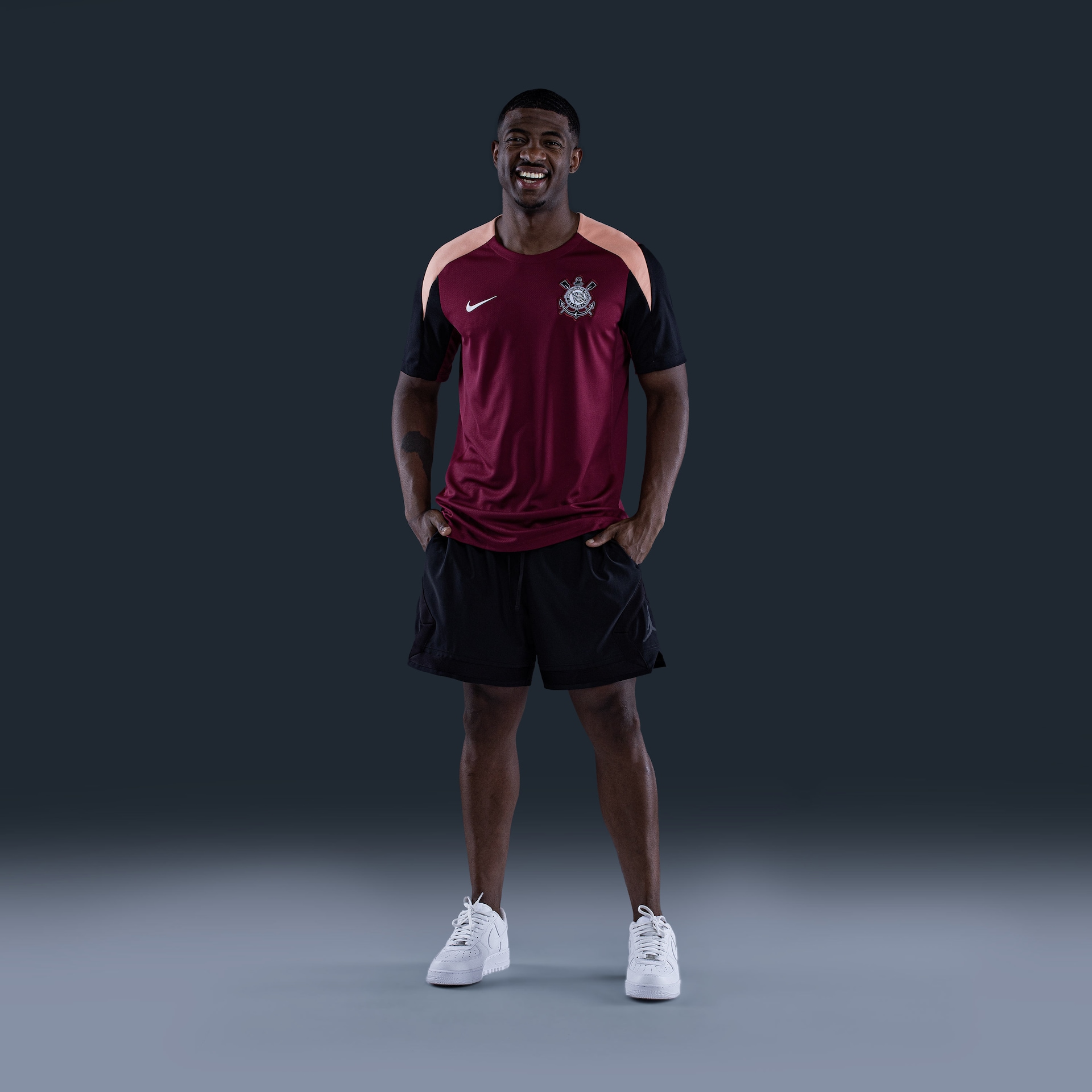 Camiseta Corinthians Nike Strike Treino Masculina - Foto 2