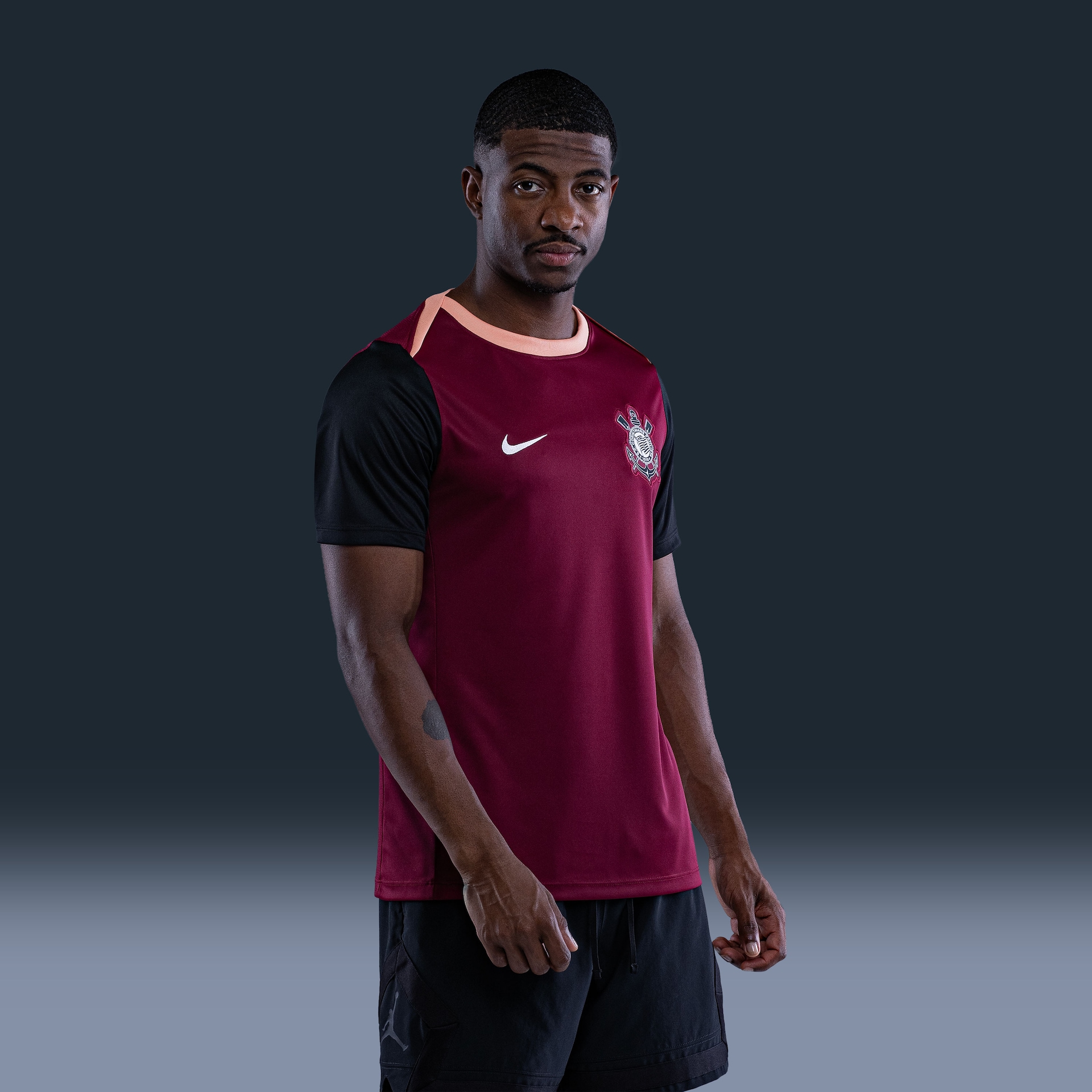 Camiseta Corinthians Nike 2026 Treino Masculina - Foto 2