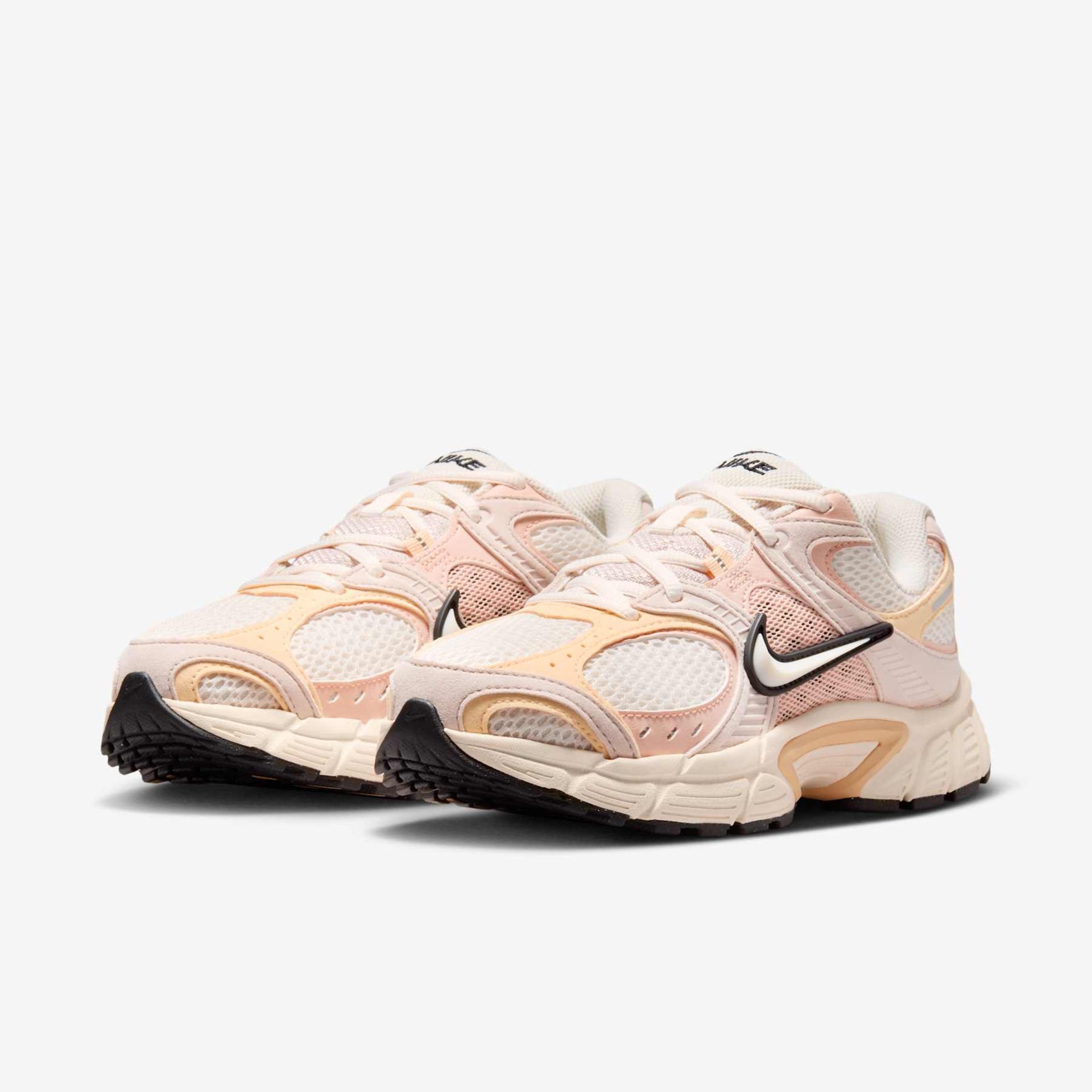Tênis Nike V5 Runner Feminino - Foto 5