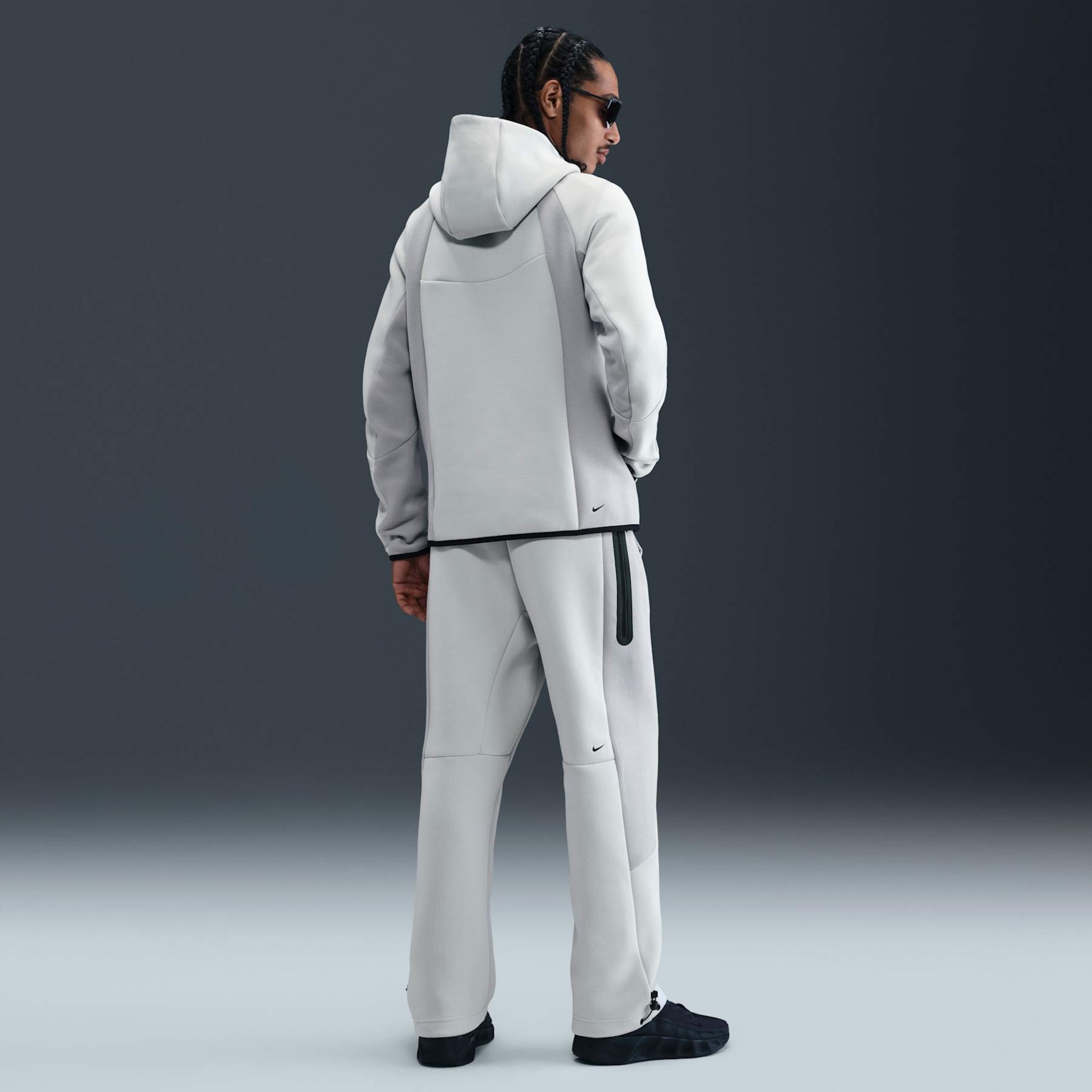 Calça Nike Tech Fleece Masculina - Foto 4