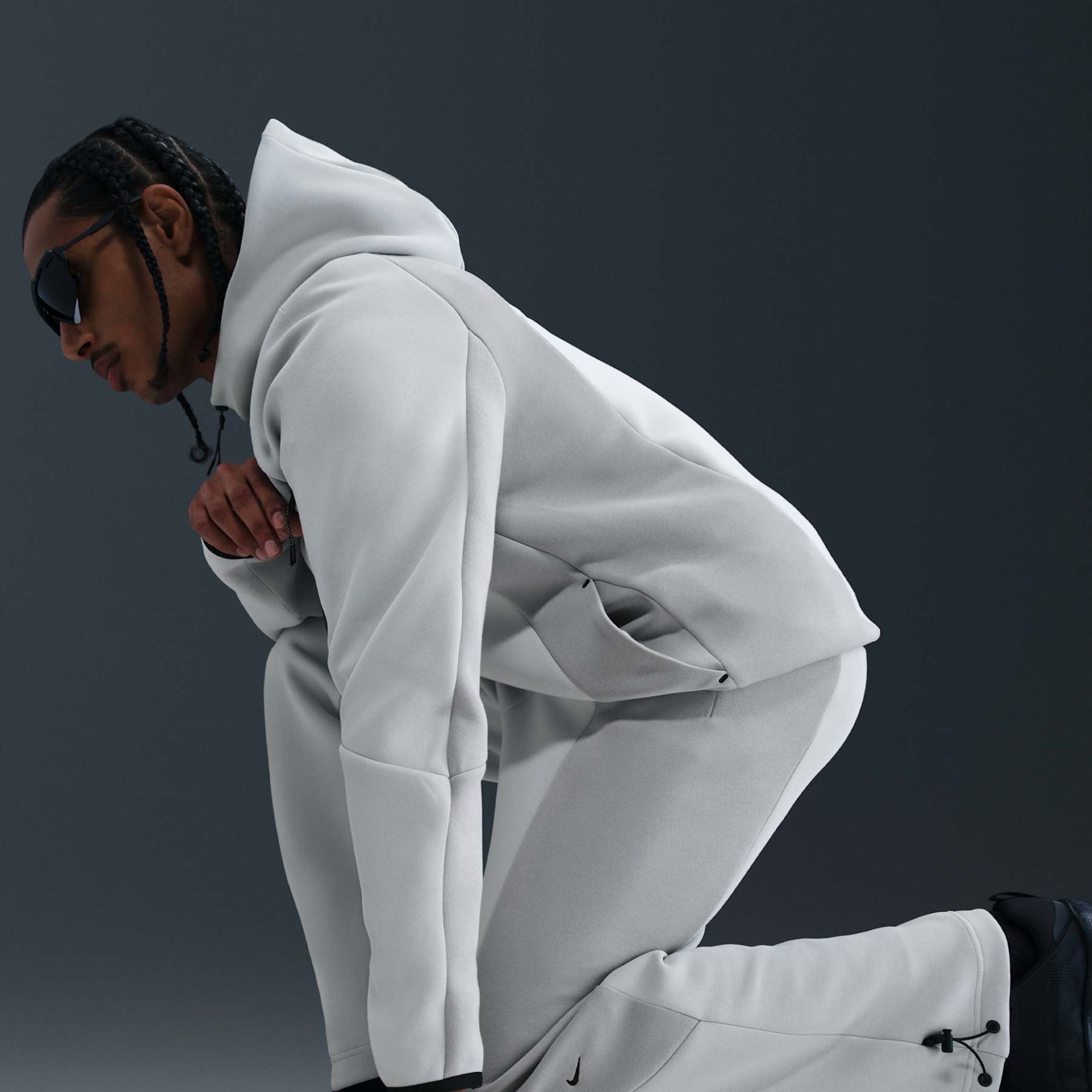 Calça Nike Tech Fleece Masculina - Foto 5