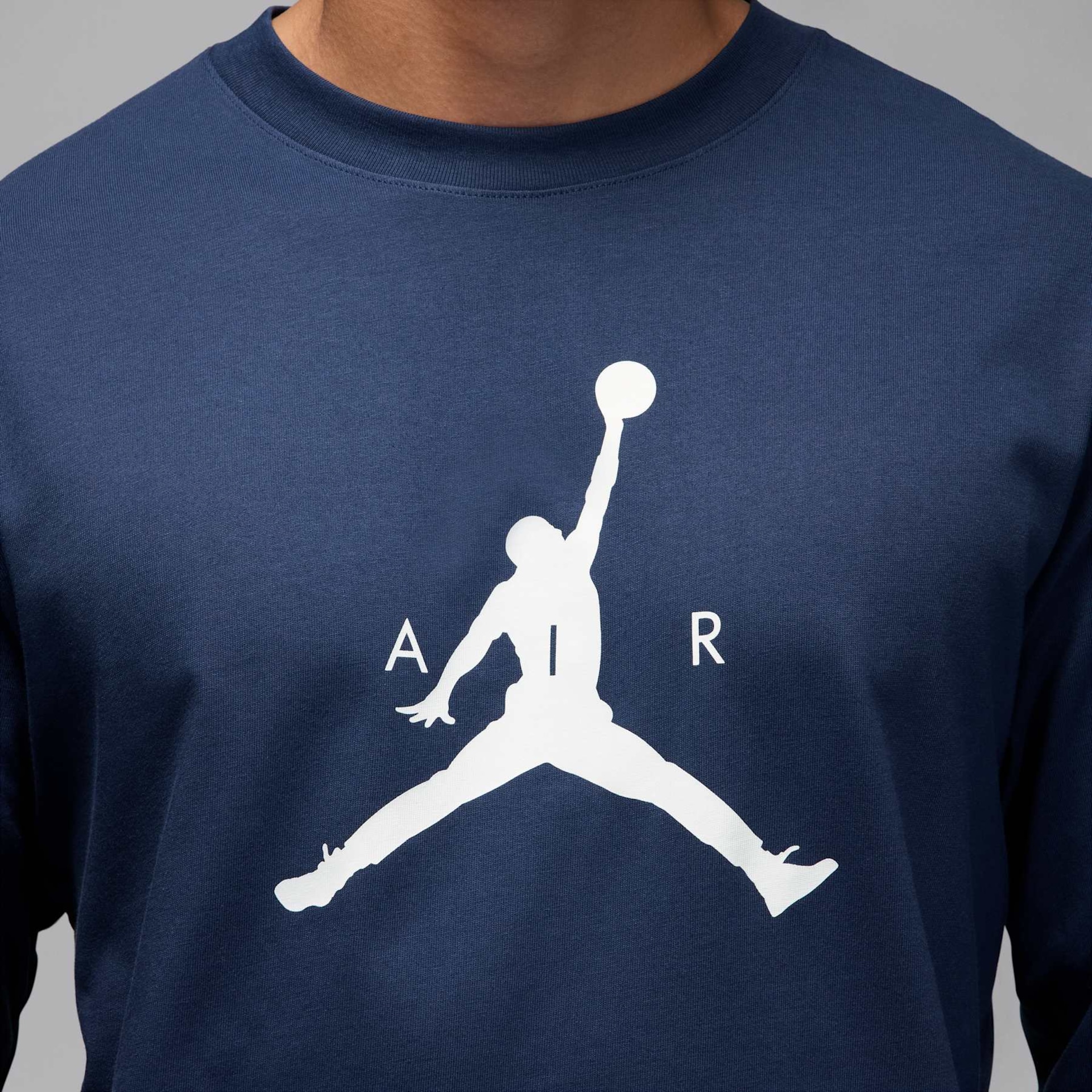 Camiseta Jordan Manga Longa Jumpman Masculina - Foto 4