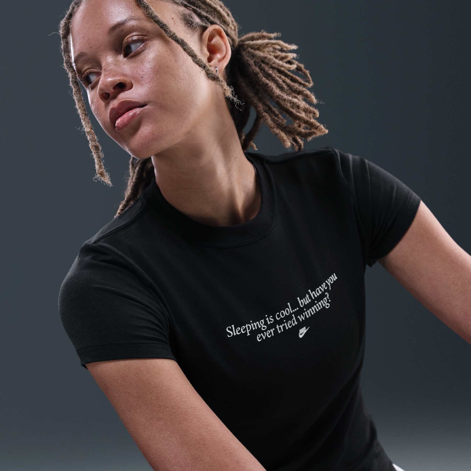 Camiseta Nike Sportswear Chill Feminina - Foto 3