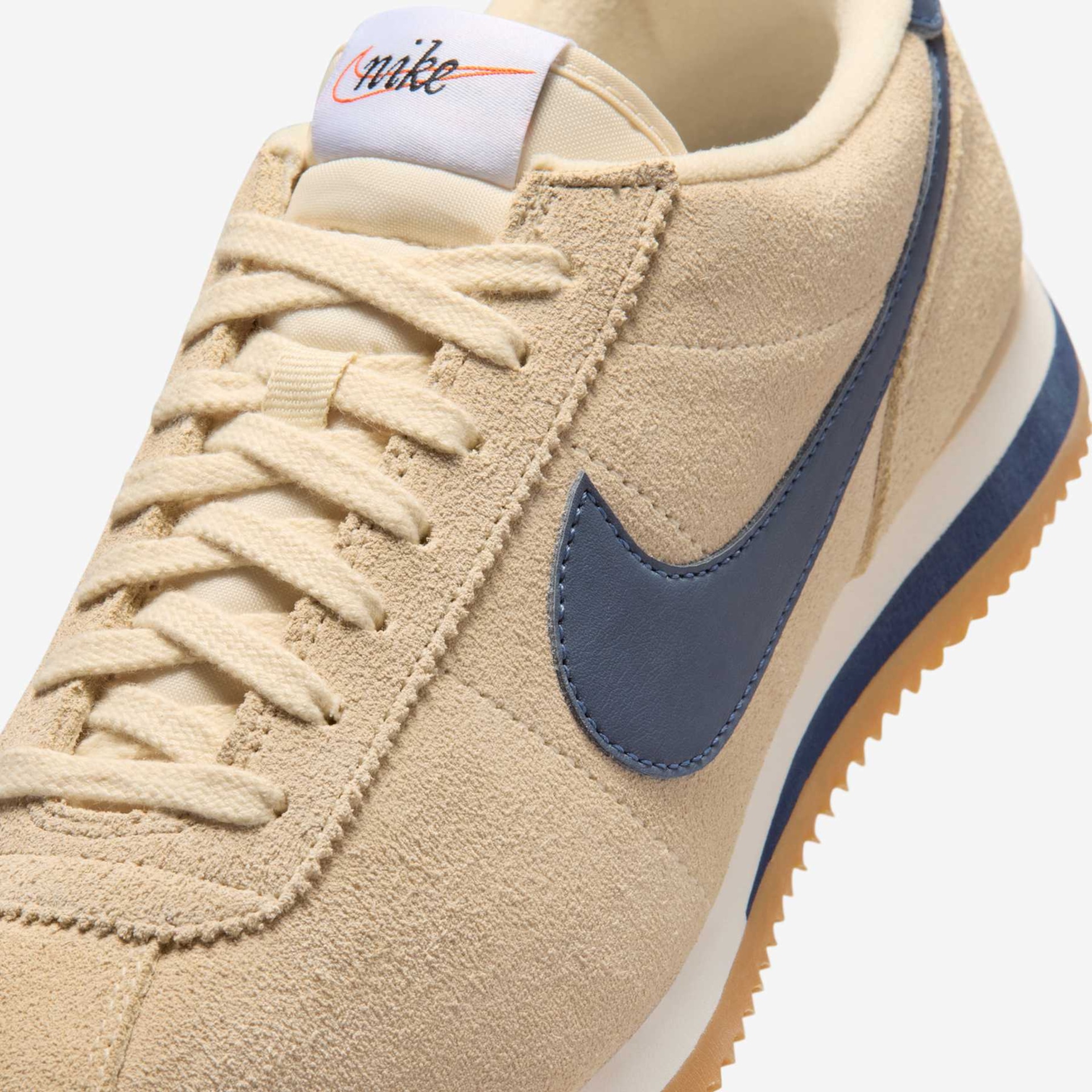 Tênis Nike Cortez Suede Feminino - Foto 7