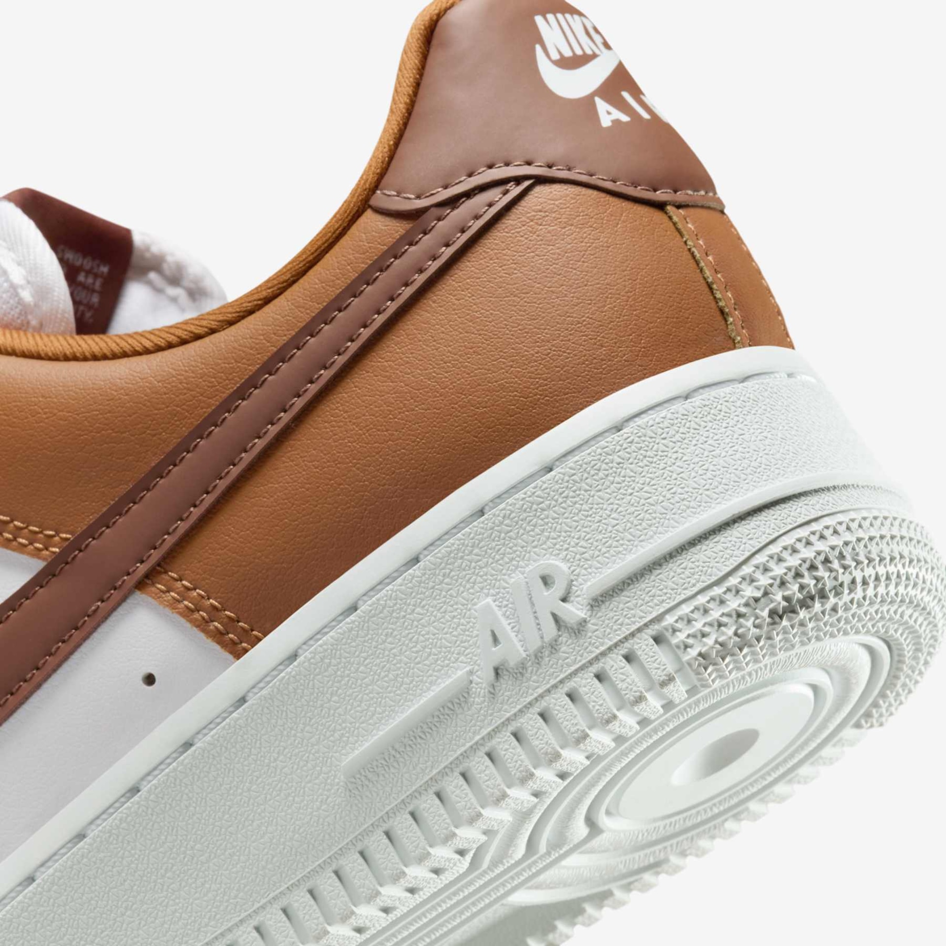 Tênis Nike Air Force 1 '07 Feminino - Foto 8