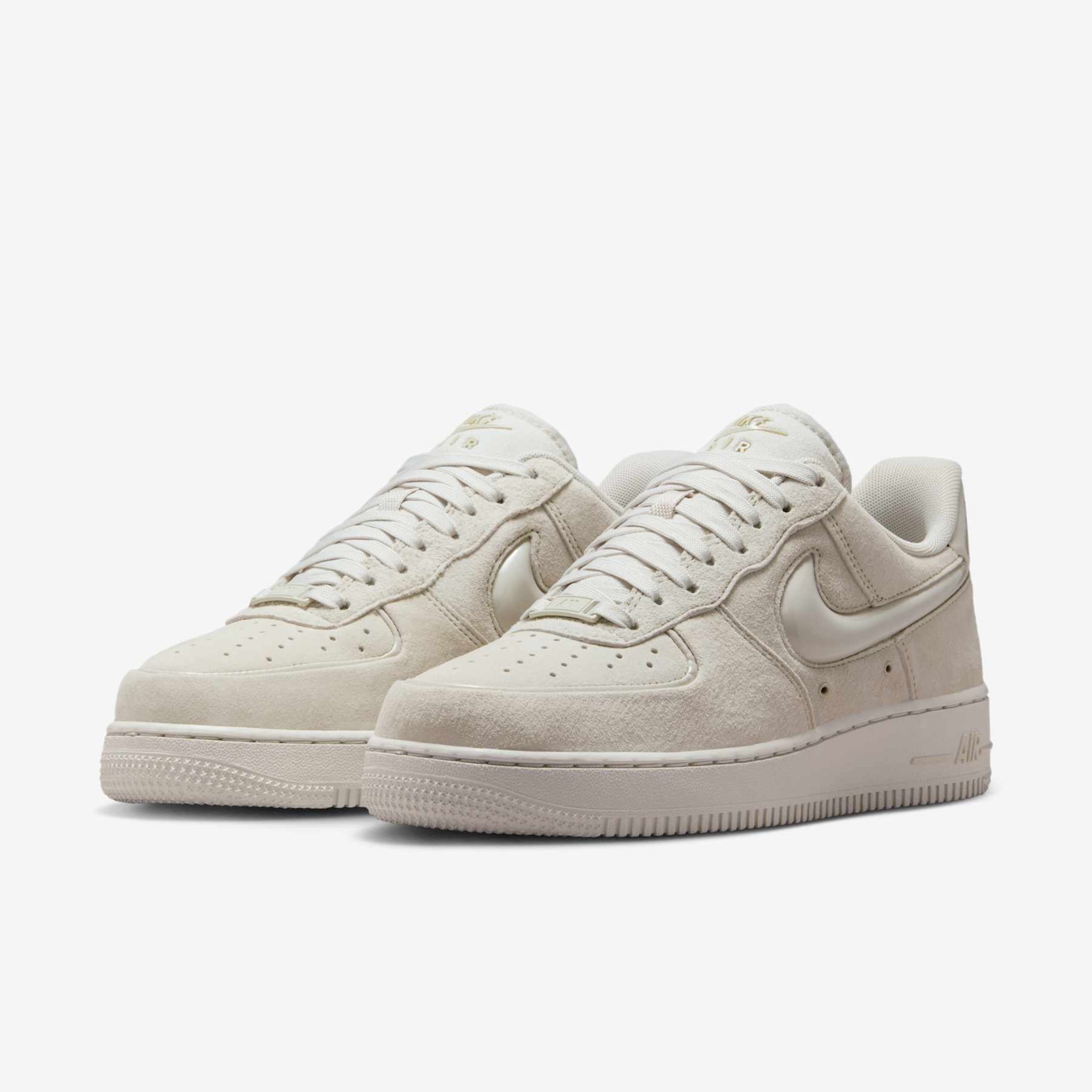 Tênis Nike Air Force 1 '07 Feminino - Foto 5