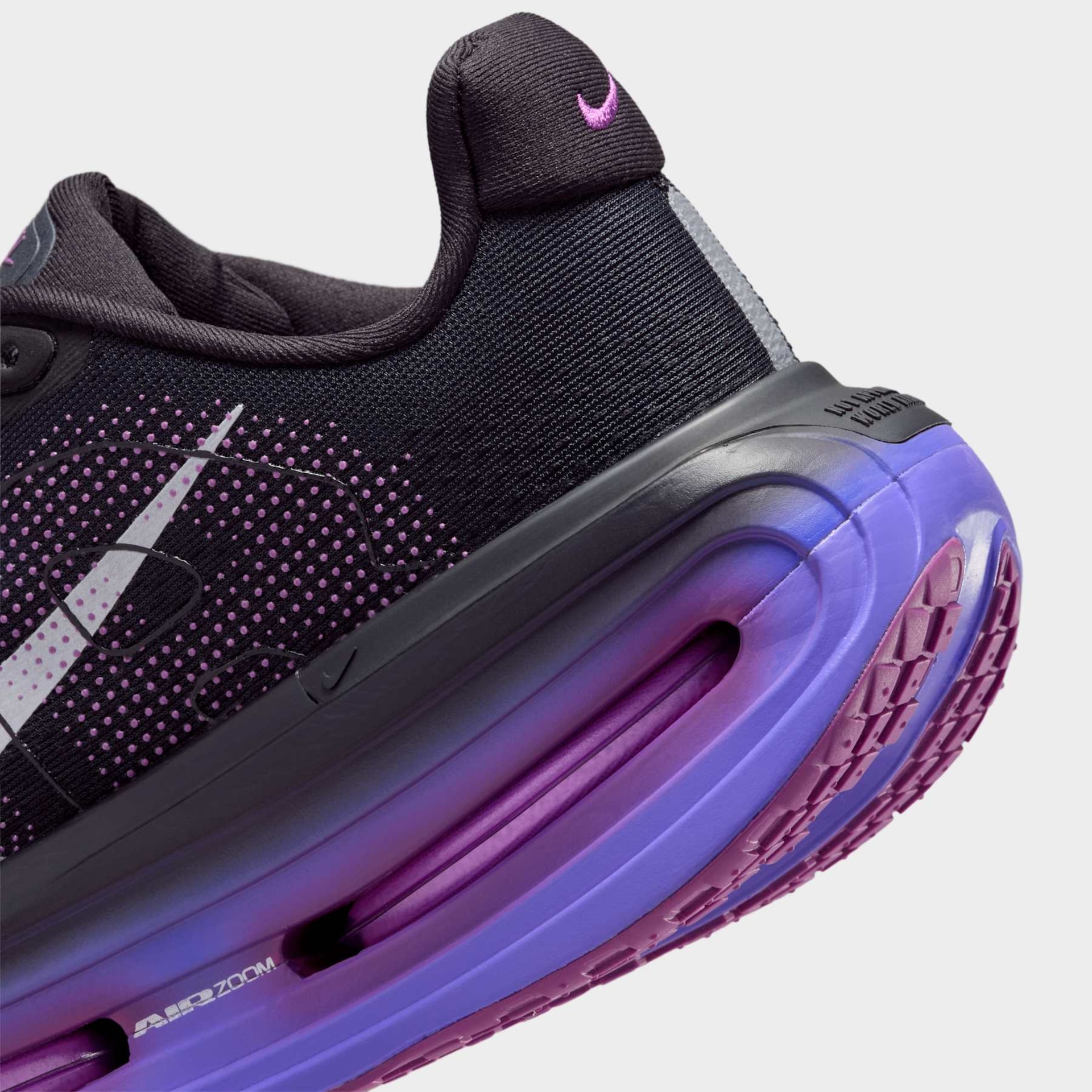 Tênis Nike Vomero Premium Feminino - Foto 8
