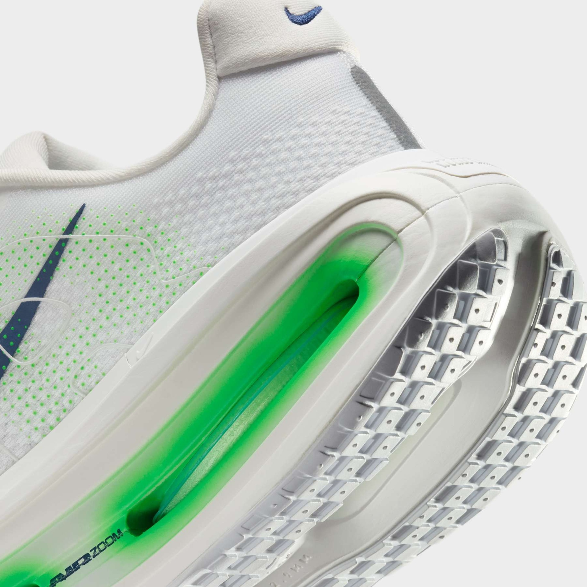 Tênis Nike Vomero Premium Masculino - Foto 8
