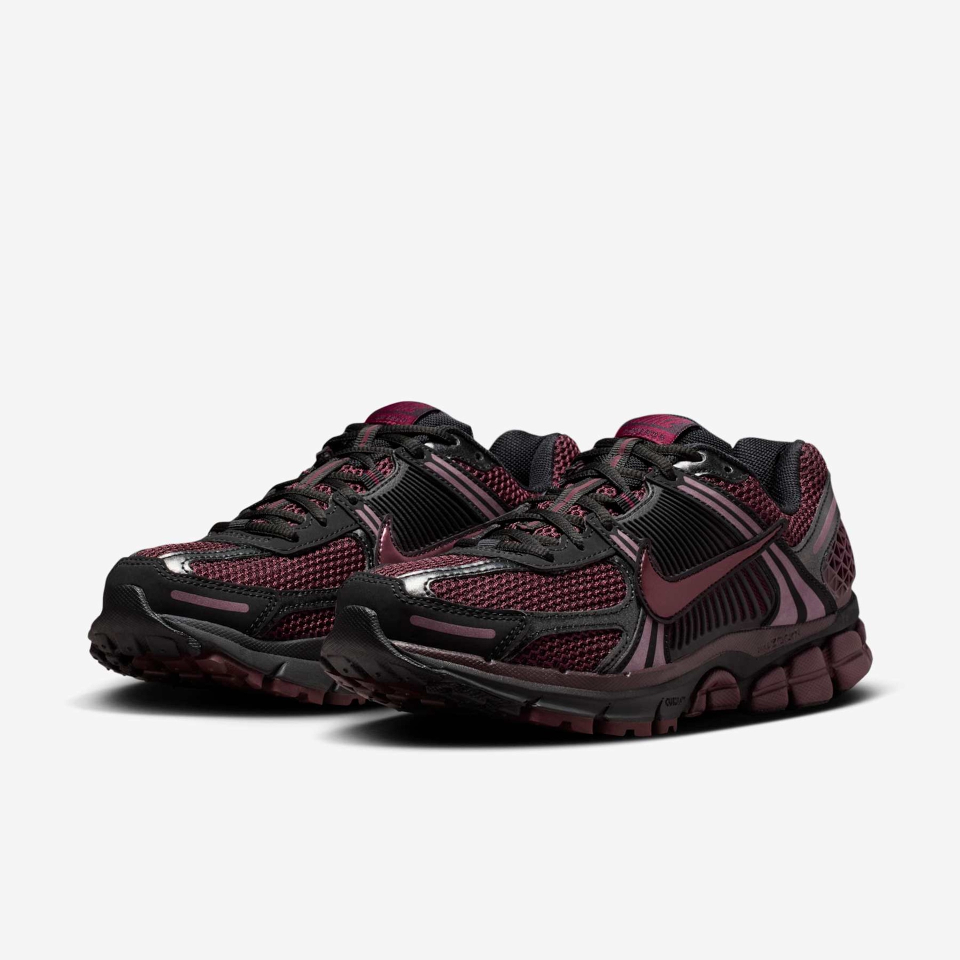 Tênis Nike Zoom Vomero 5 Feminino - Foto 5