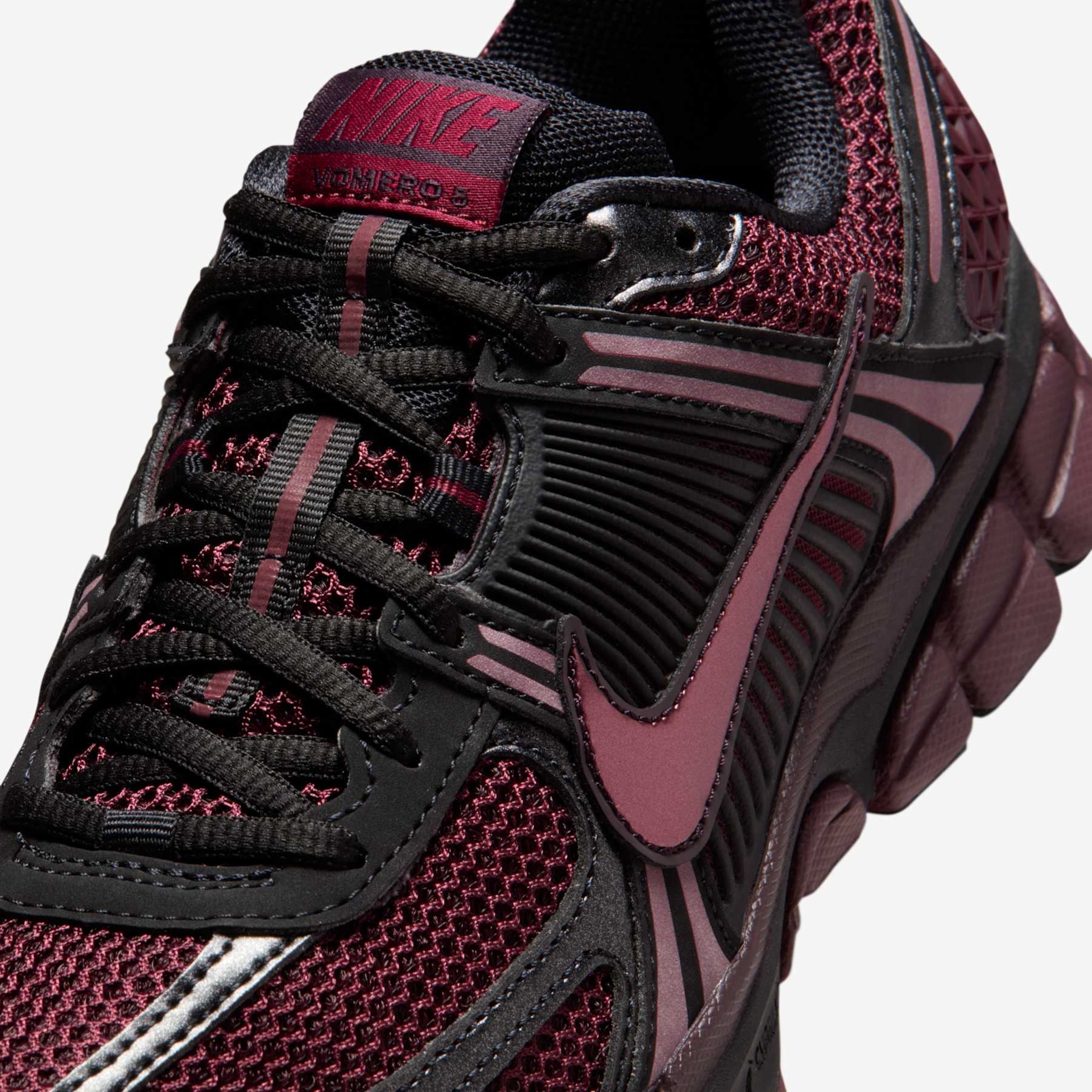 Tênis Nike Zoom Vomero 5 Feminino - Foto 7