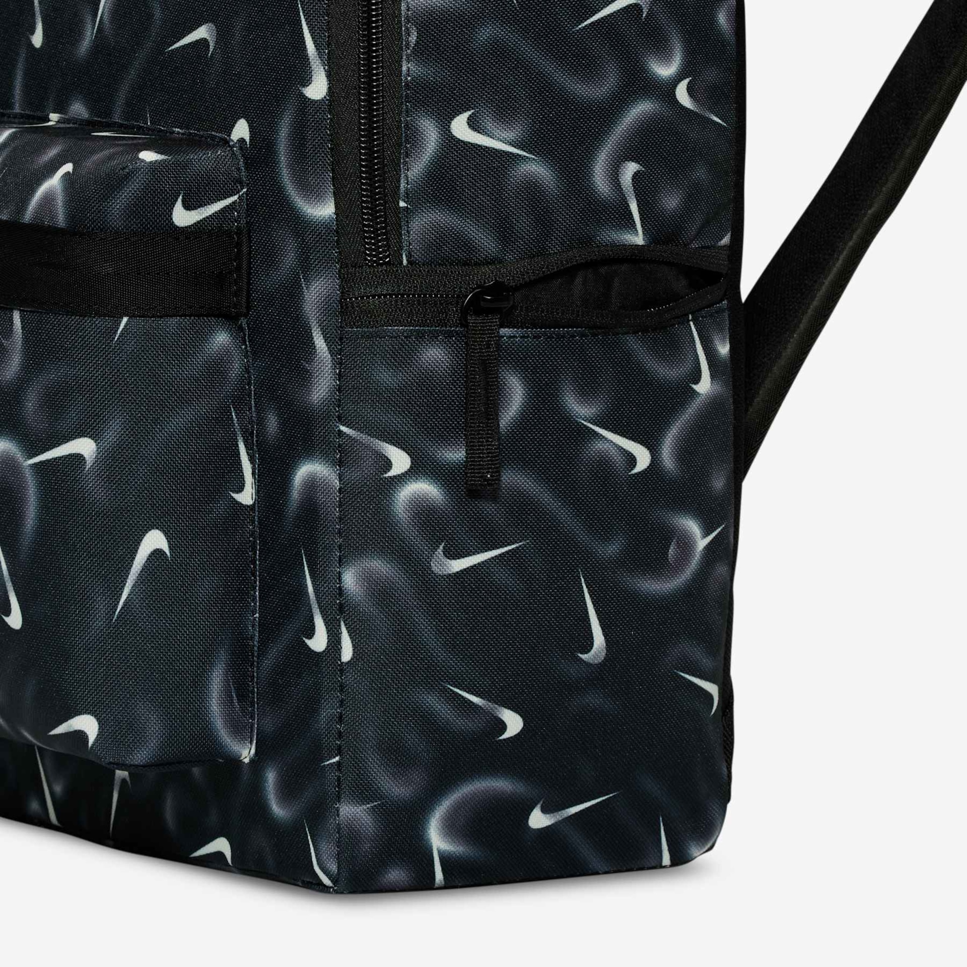 Mochila Nike Heritage Airbrush Unissex - Foto 6