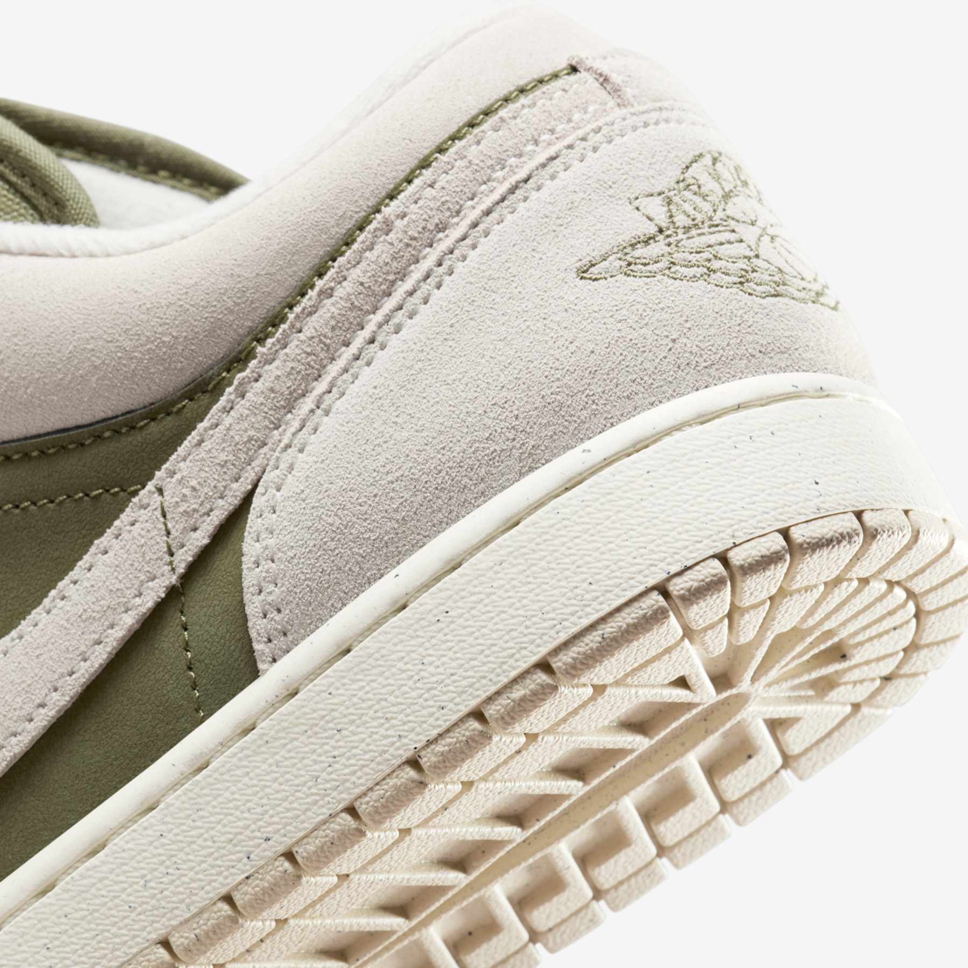 Tênis Air Jordan 1 Low SE Masculino - Foto 8