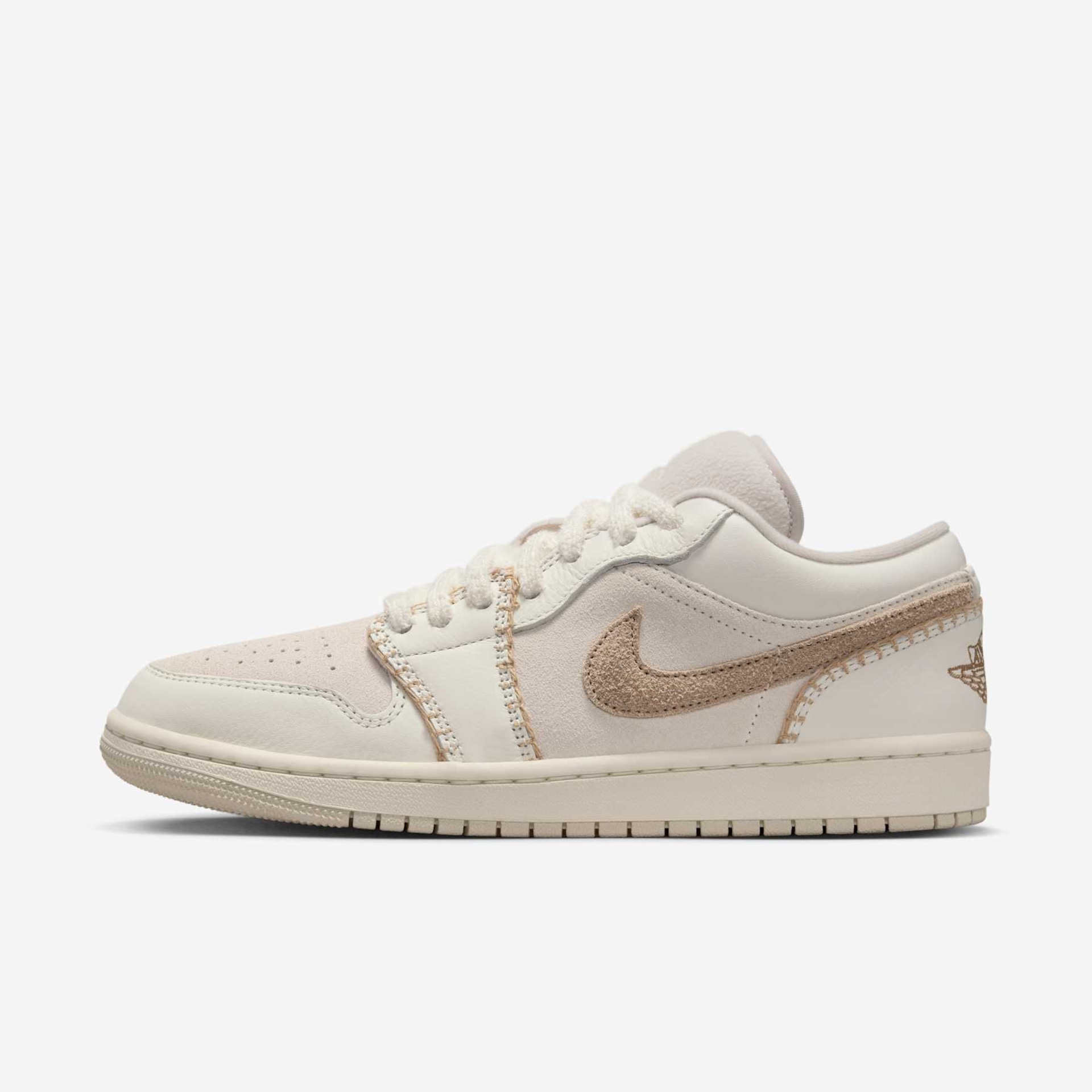 Imagem principal de Tênis Air Jordan 1 Low SE Feminino